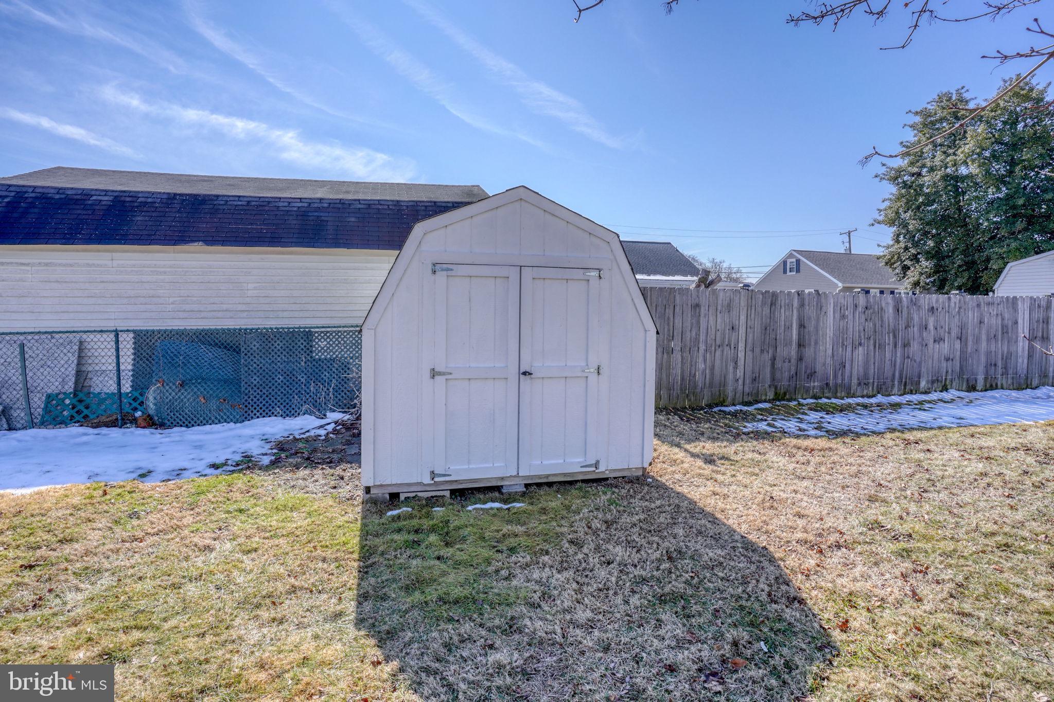 MIDDLETOWN - Residential