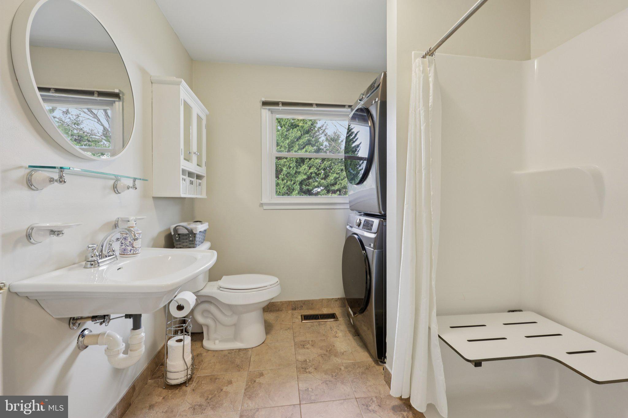 GYPSUM HILL - Residential