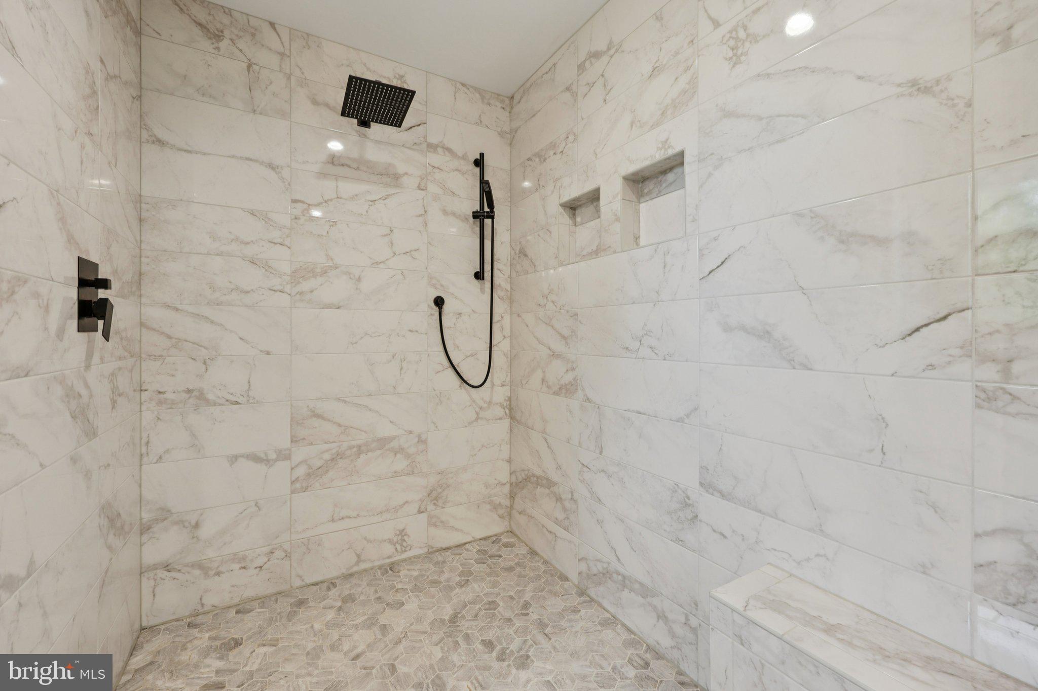 GYPSUM HILL - Residential