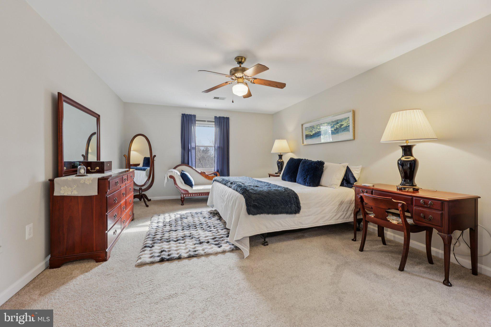 GYPSUM HILL - Residential