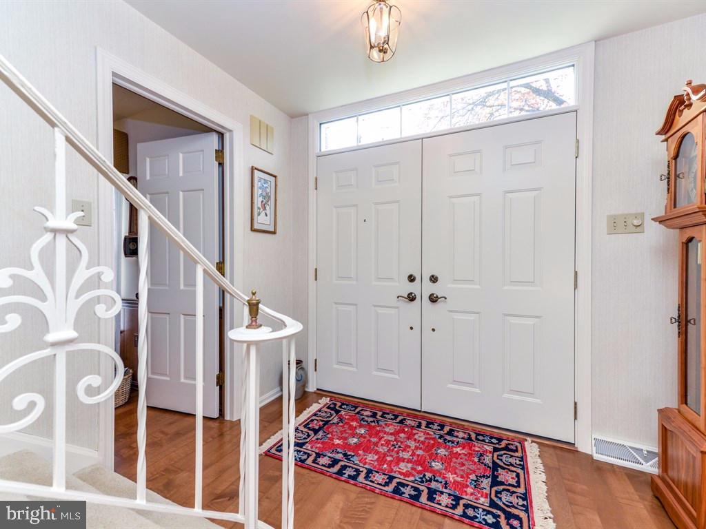 MONDAMIN PLACE - Residential