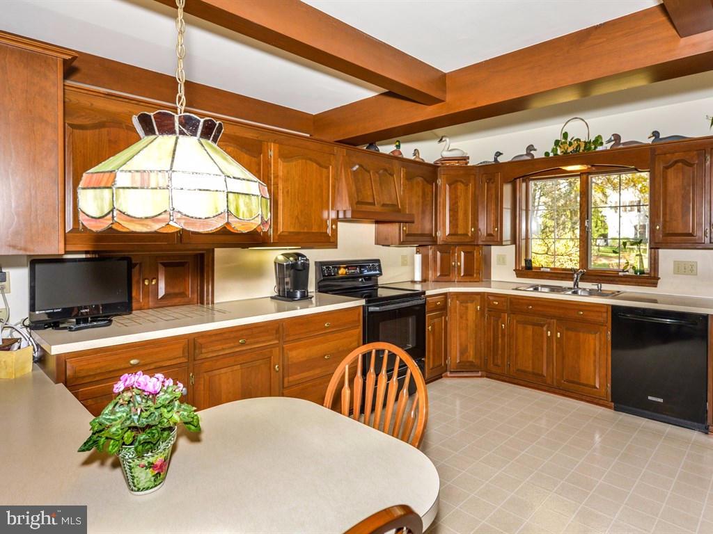 MONDAMIN PLACE - Residential