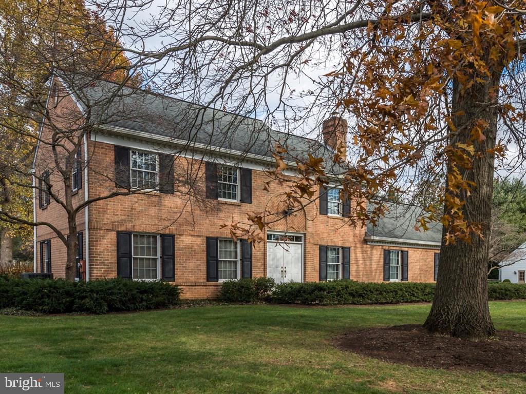 MONDAMIN PLACE - Residential