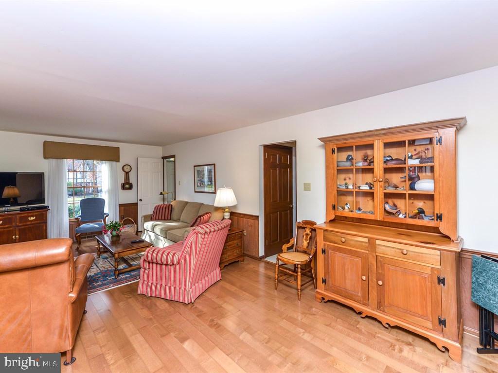 MONDAMIN PLACE - Residential