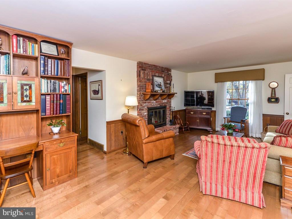 MONDAMIN PLACE - Residential