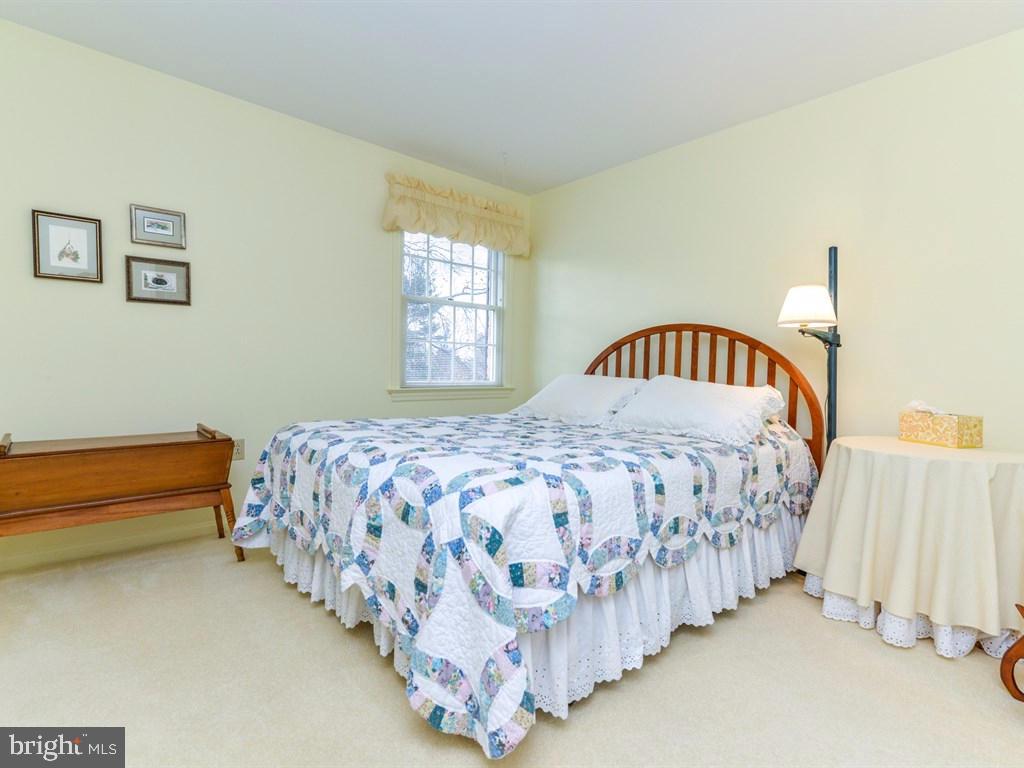 MONDAMIN PLACE - Residential