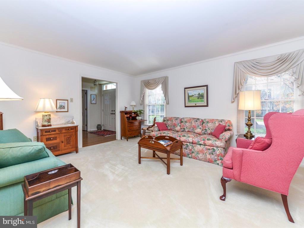 MONDAMIN PLACE - Residential