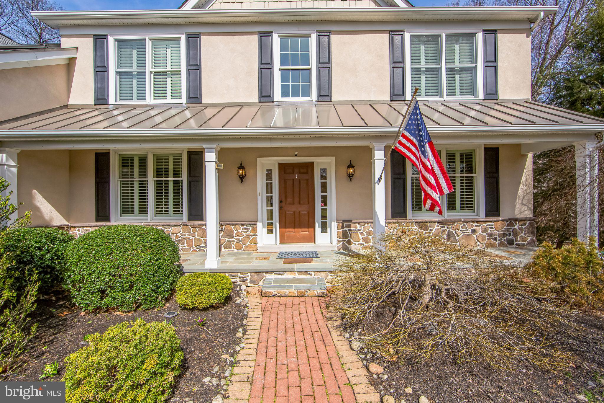 1412 HAMPTON DRIVE