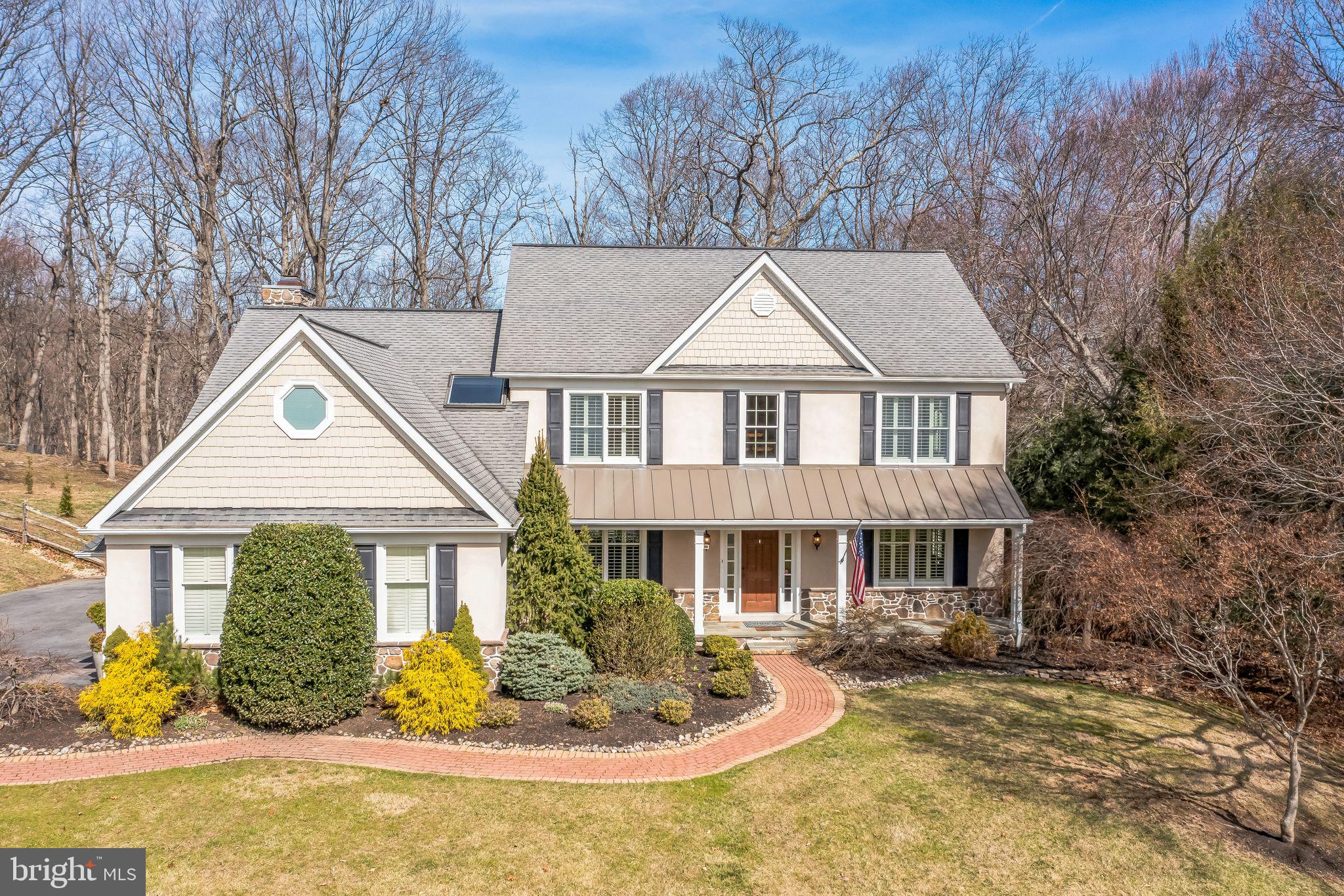 1412 HAMPTON DRIVE