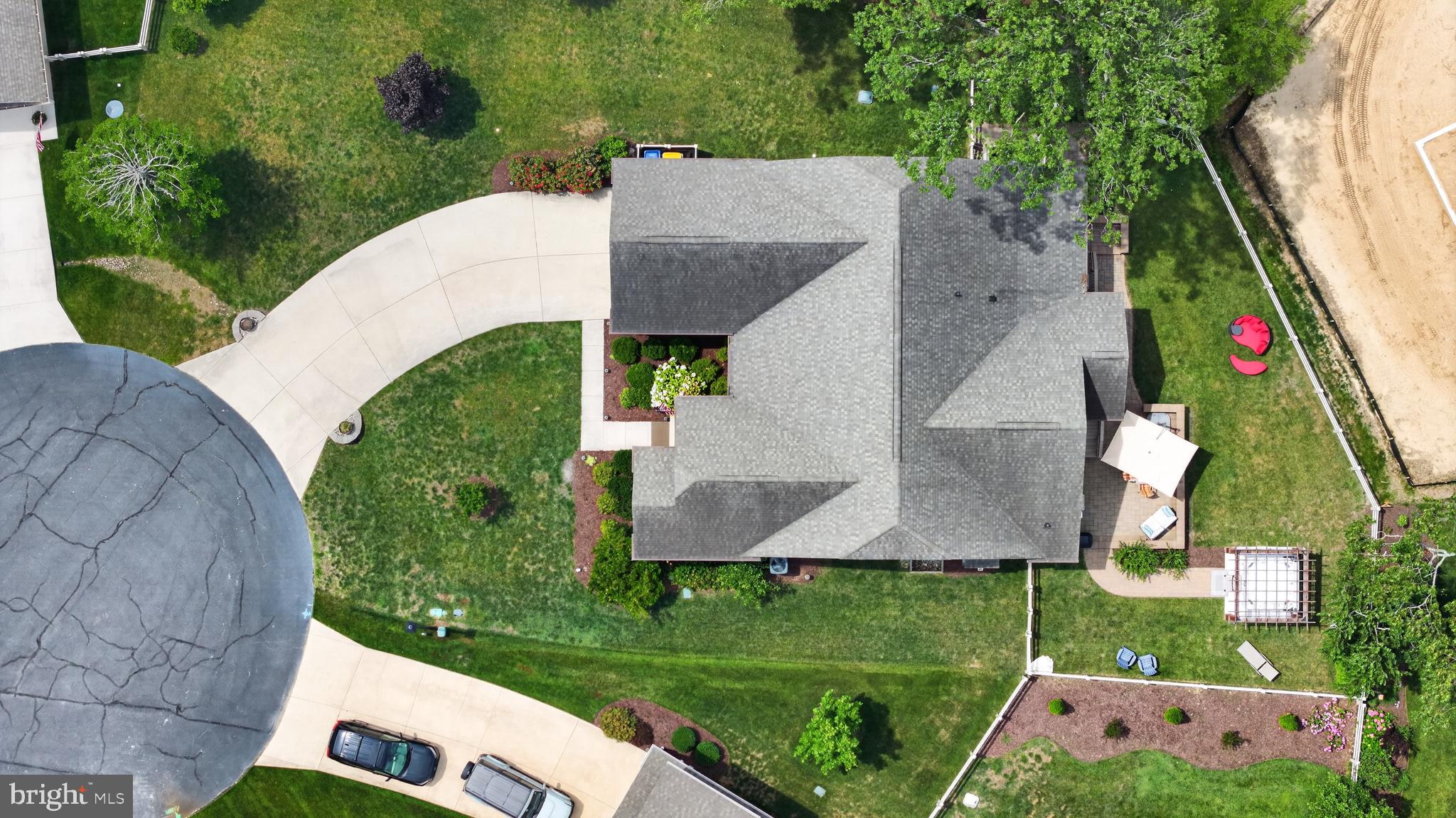 34355 COMPASS COURT