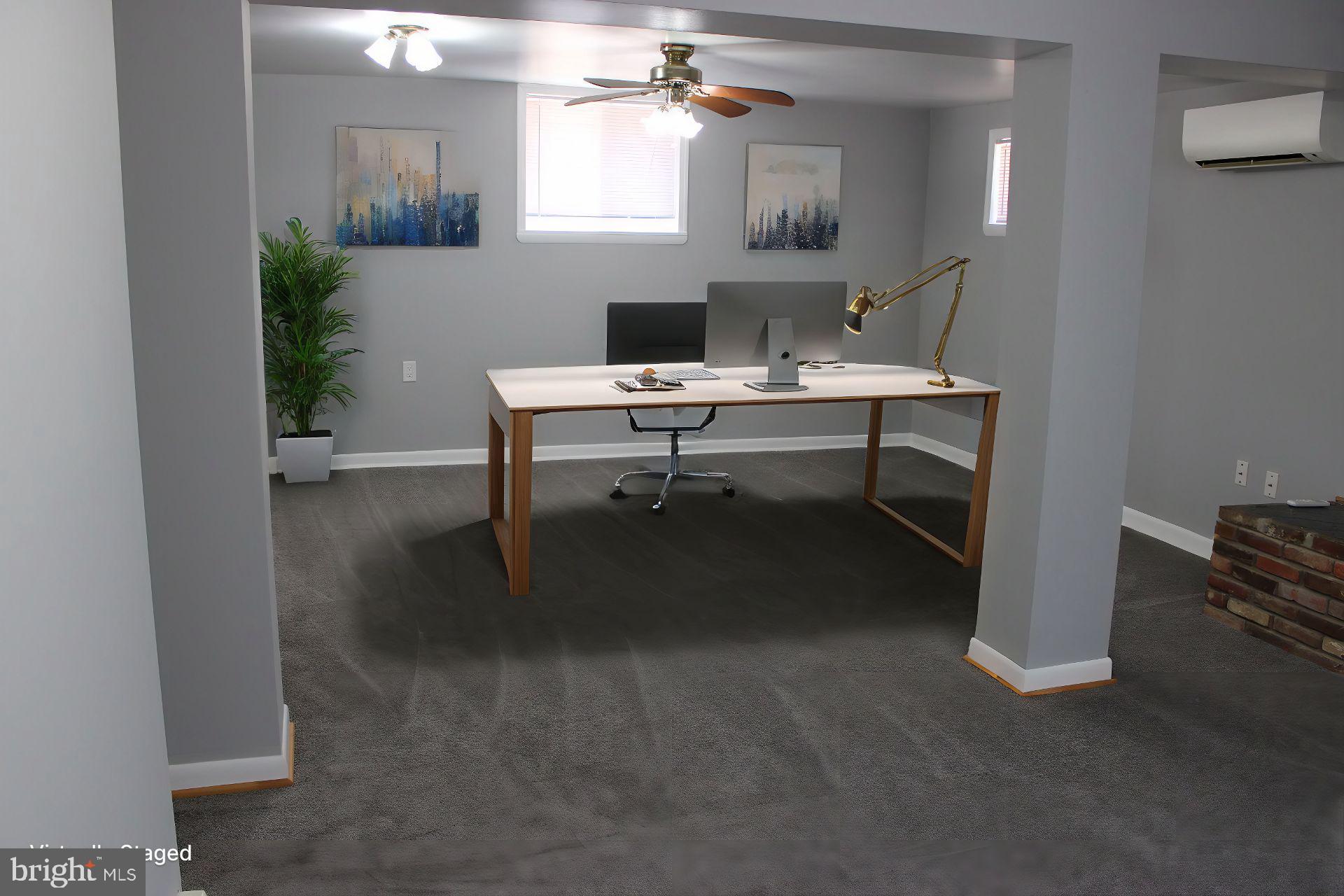 SINGING HILLS - Residential