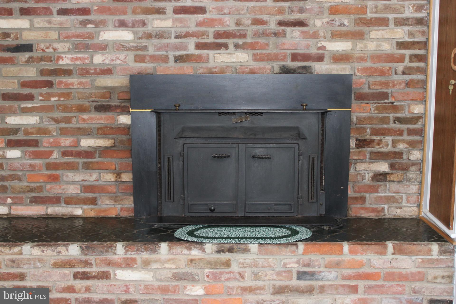 SINGING HILLS - Residential