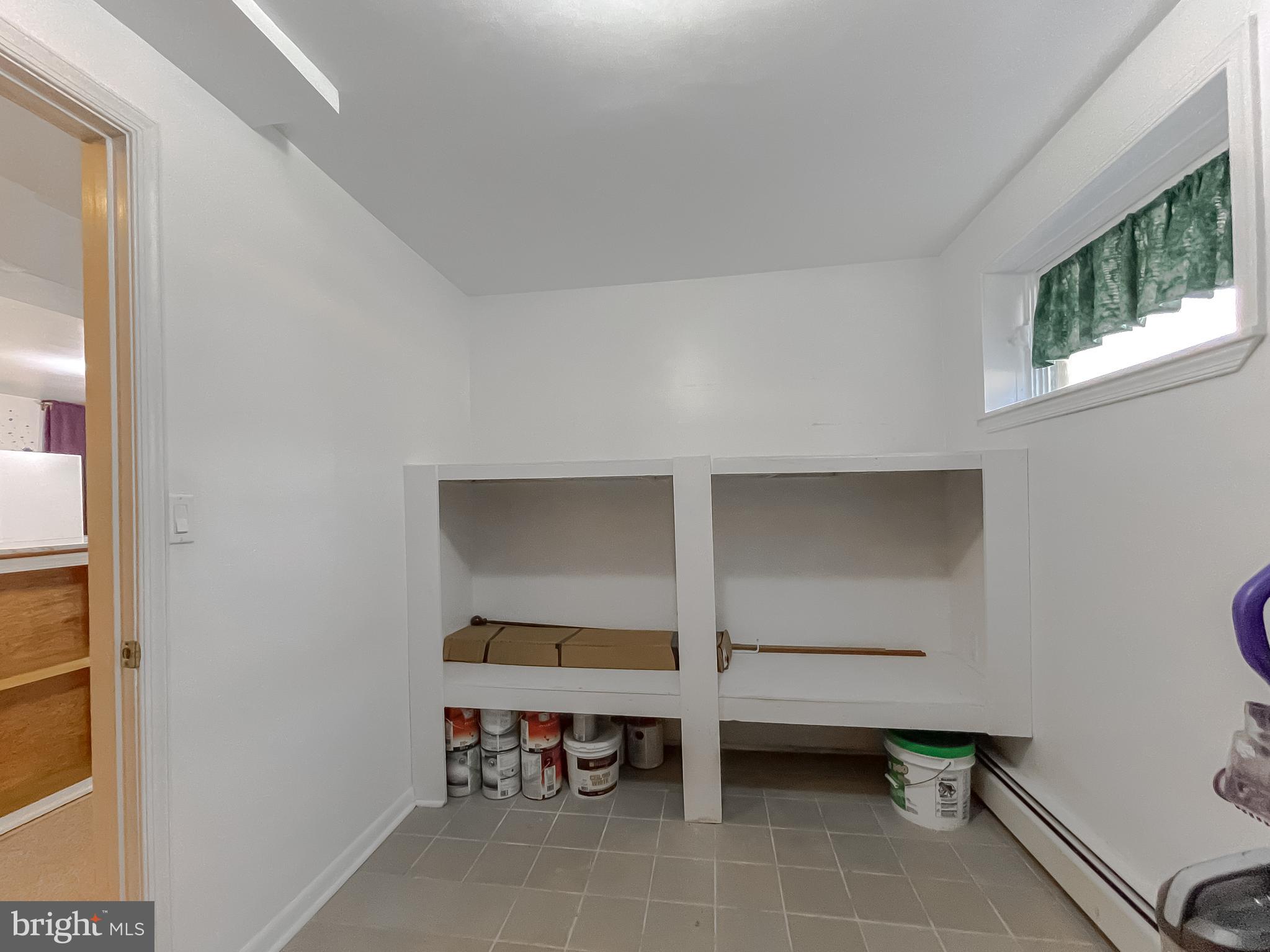 SINGING HILLS - Residential