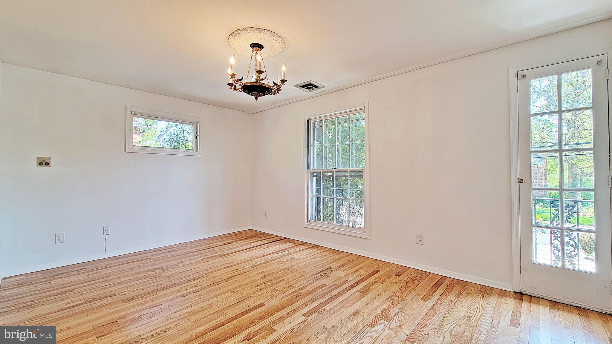 AURORA HILLS - Residential Lease