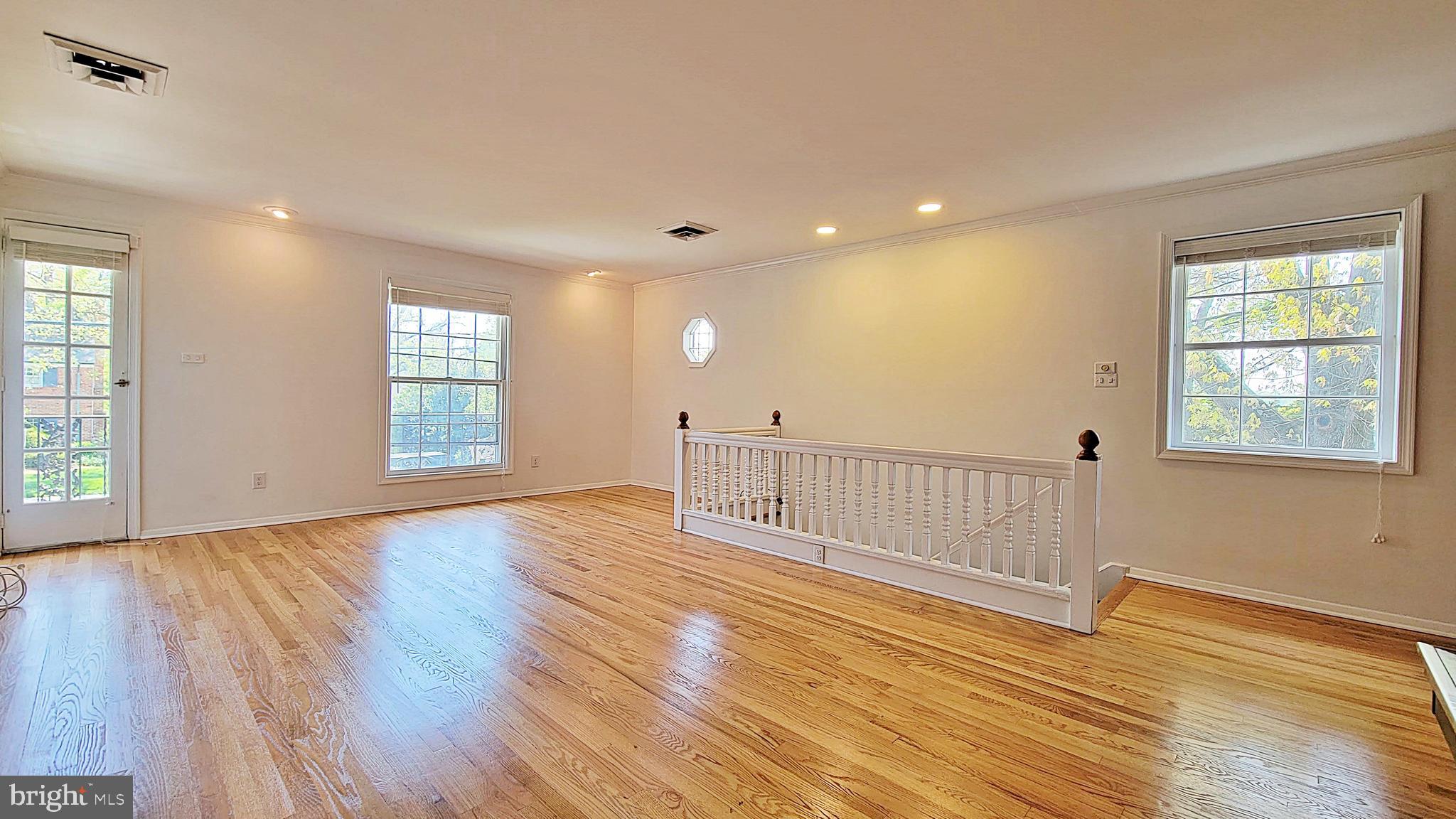 AURORA HILLS - Residential Lease