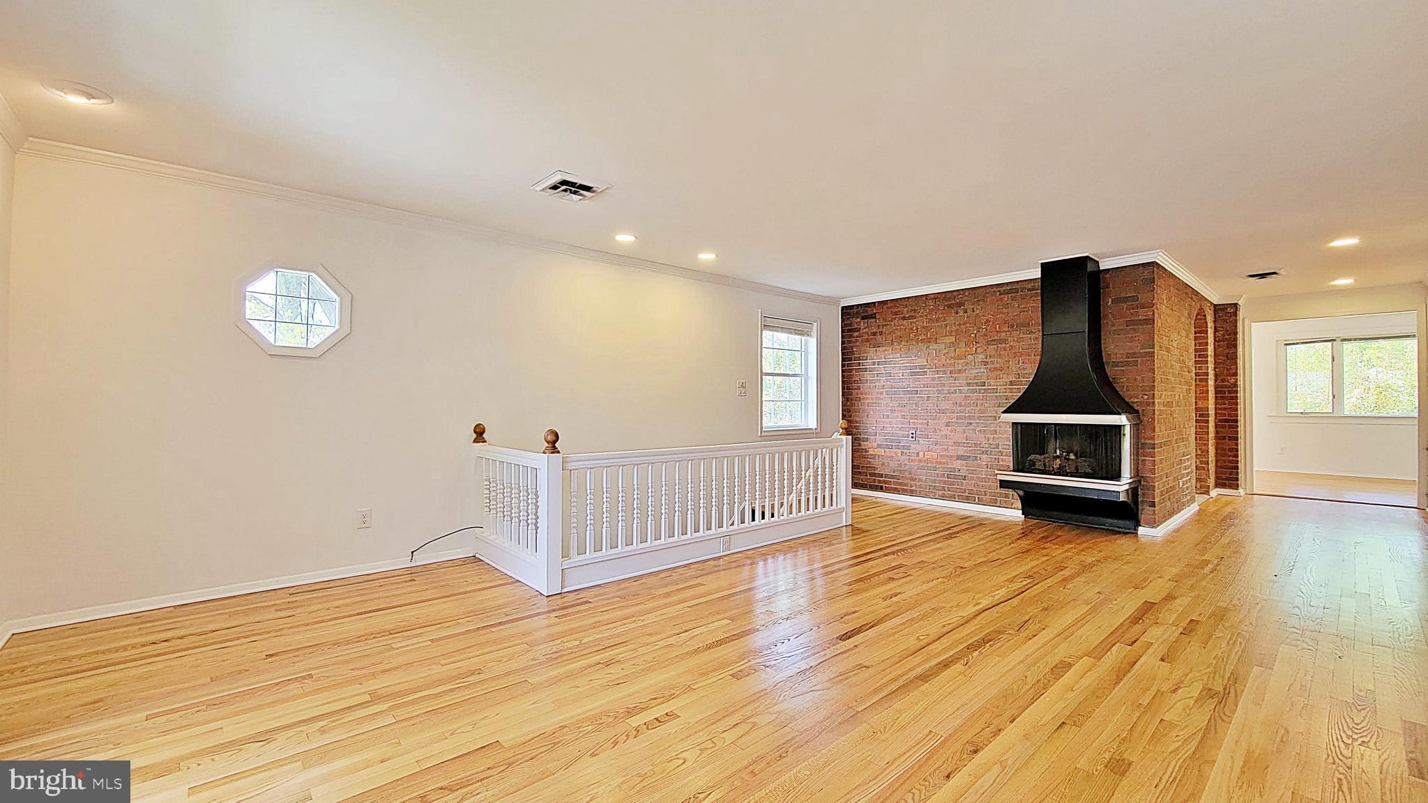 AURORA HILLS - Residential Lease