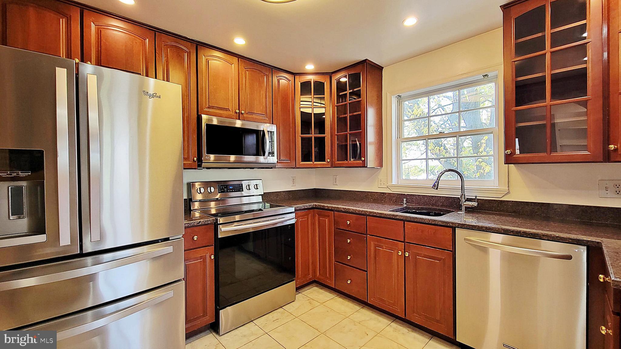 AURORA HILLS - Residential Lease