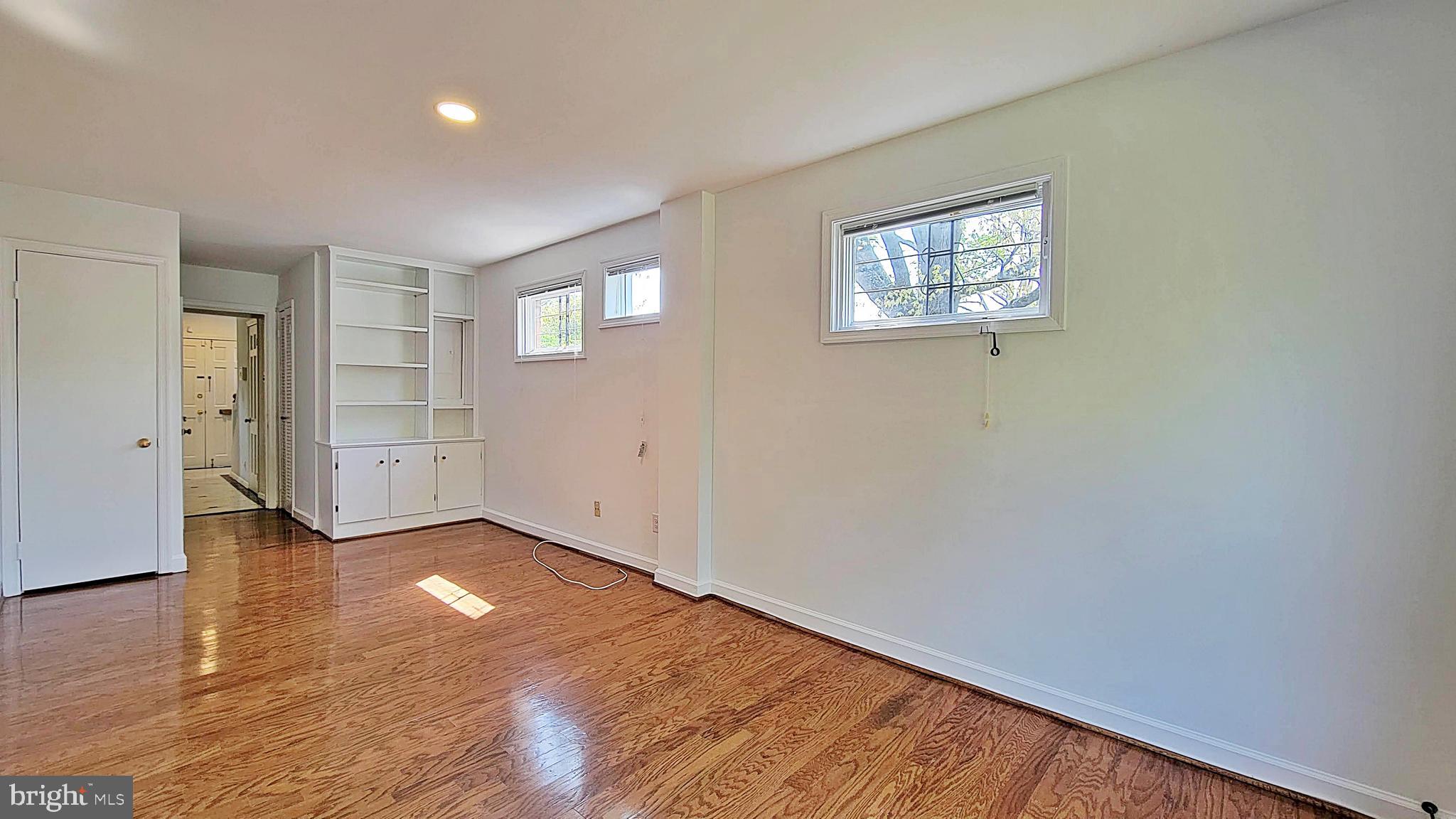 AURORA HILLS - Residential Lease