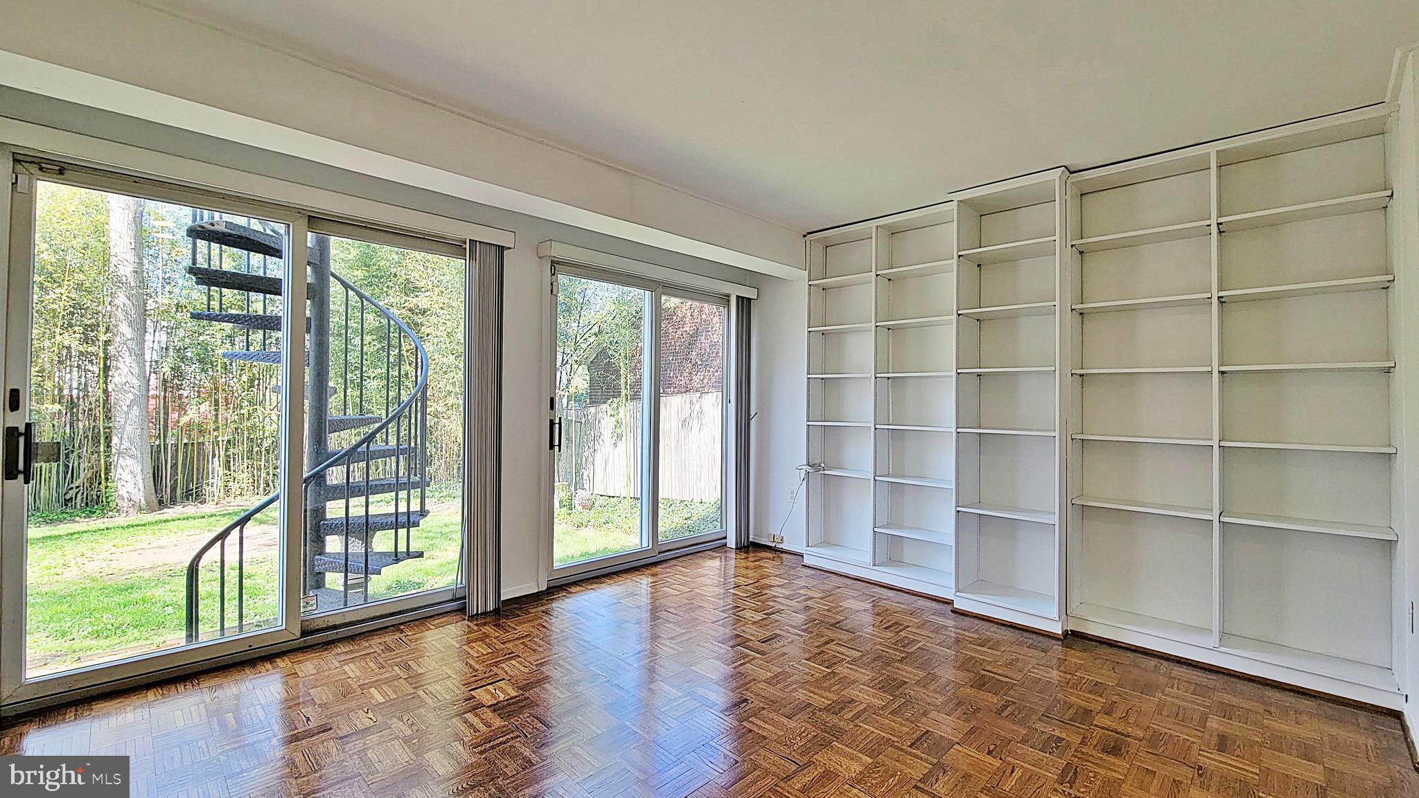 AURORA HILLS - Residential Lease