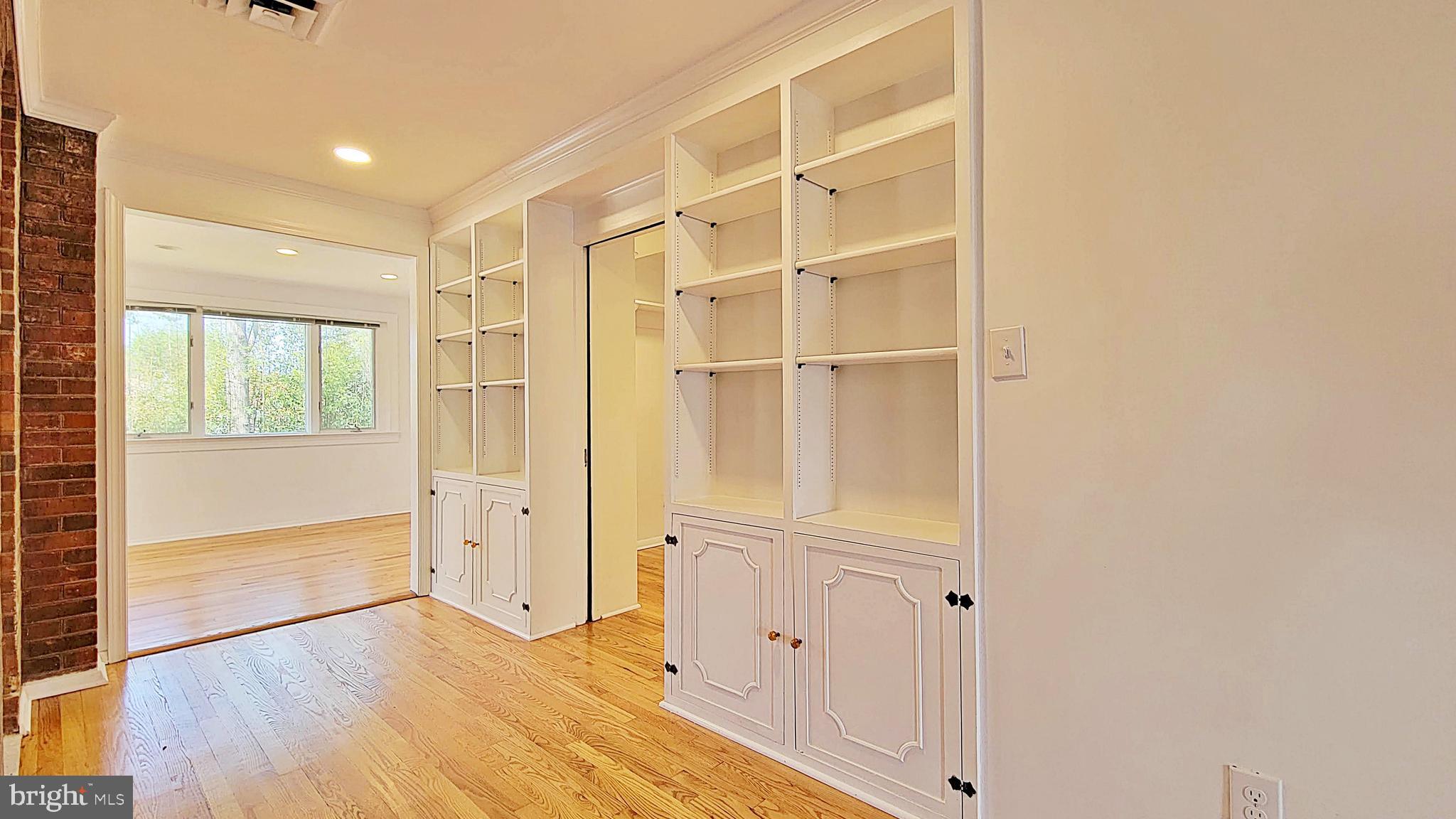 AURORA HILLS - Residential Lease