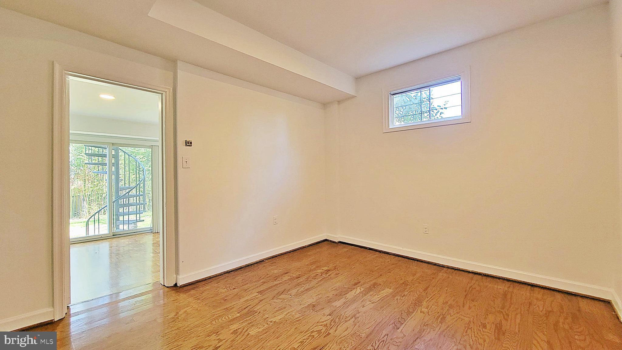 AURORA HILLS - Residential Lease