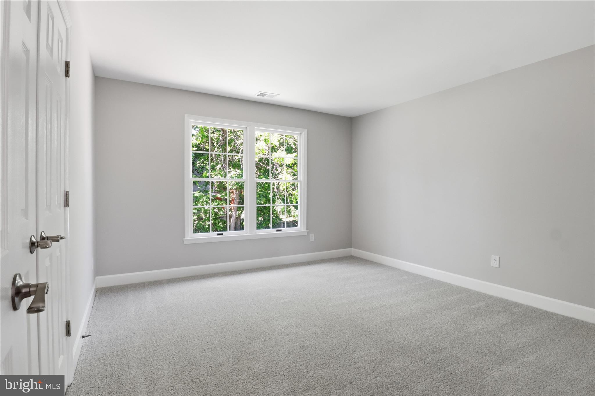 ASHBURTON OAKS - Residential