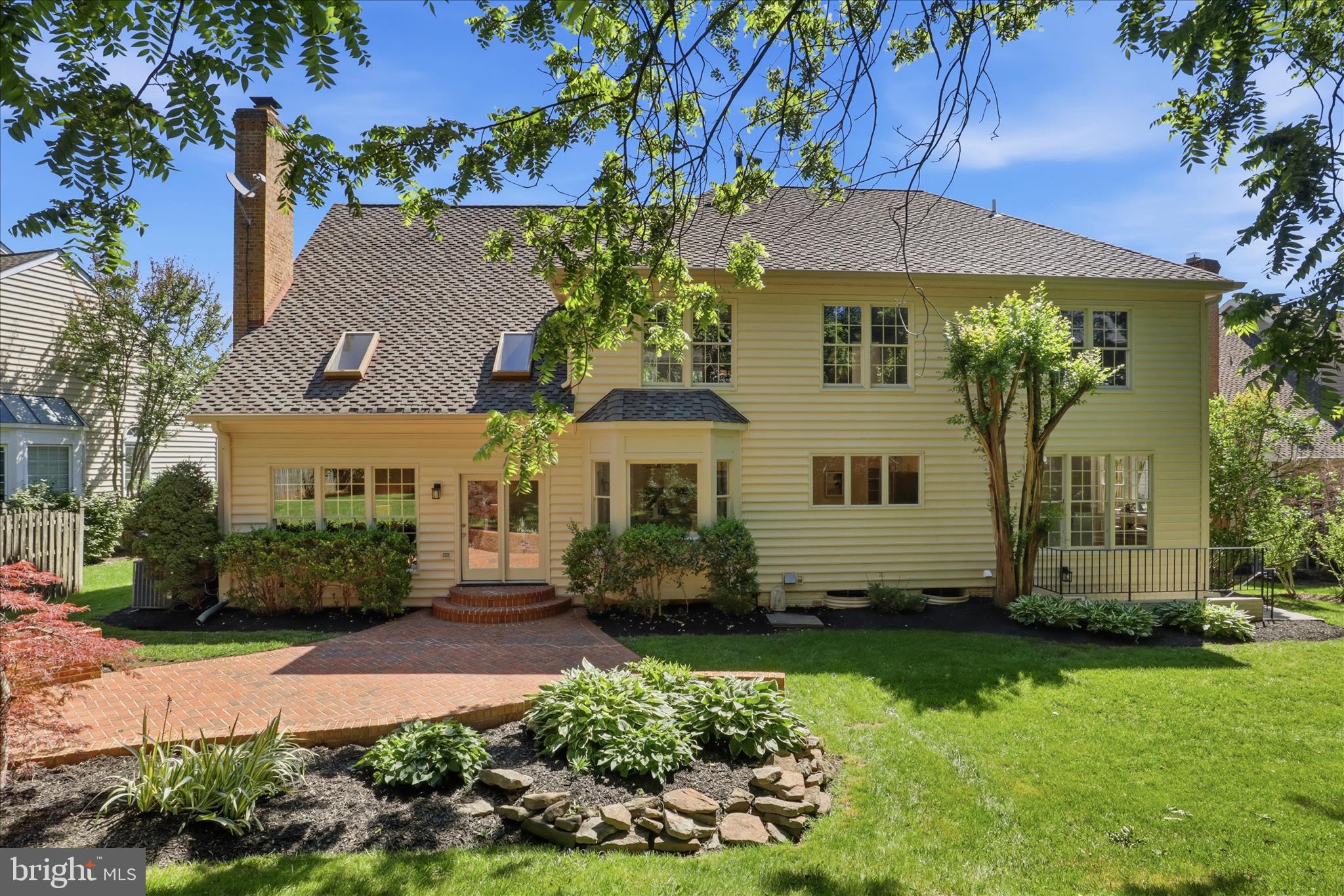 ASHBURTON OAKS - Residential