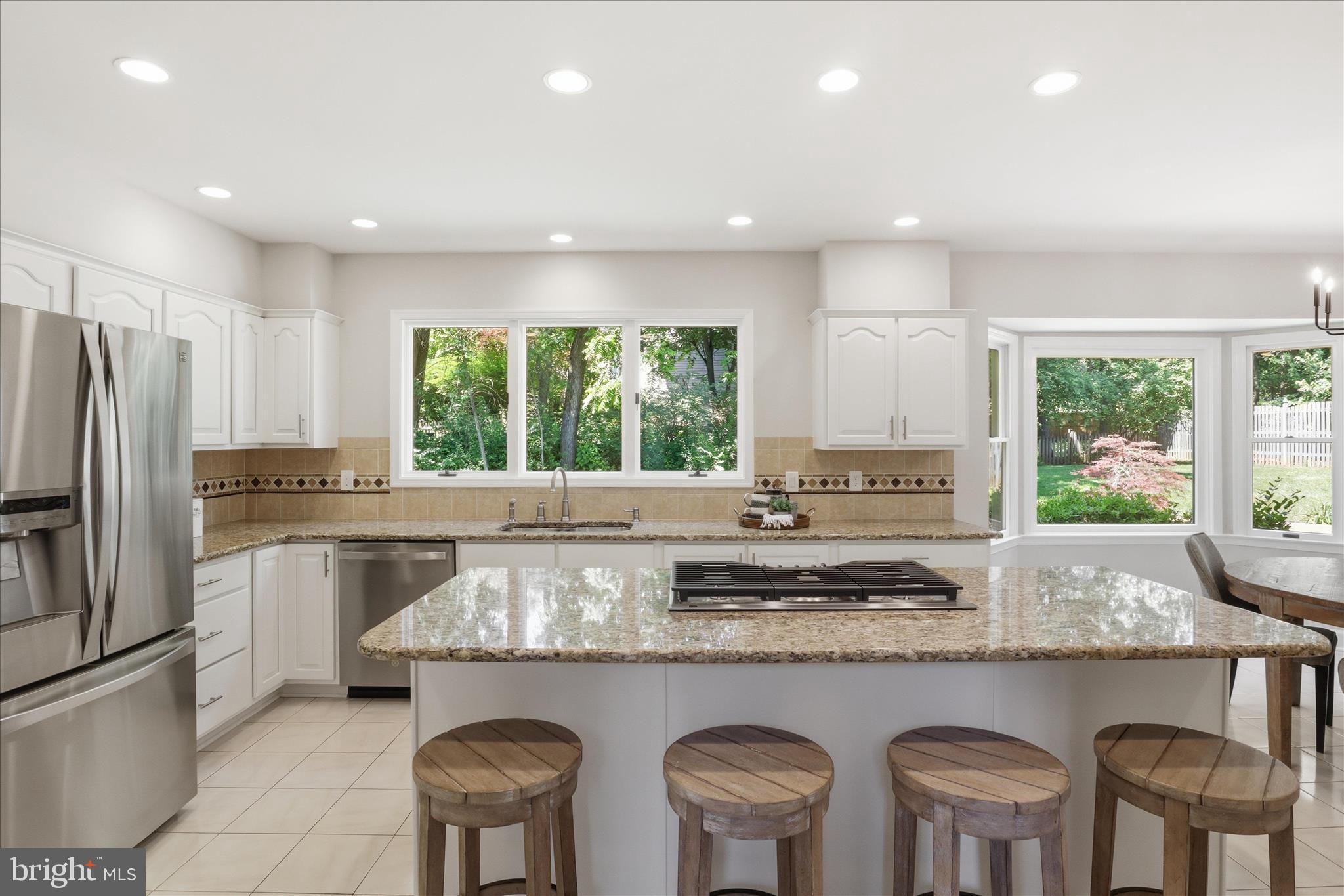 ASHBURTON OAKS - Residential