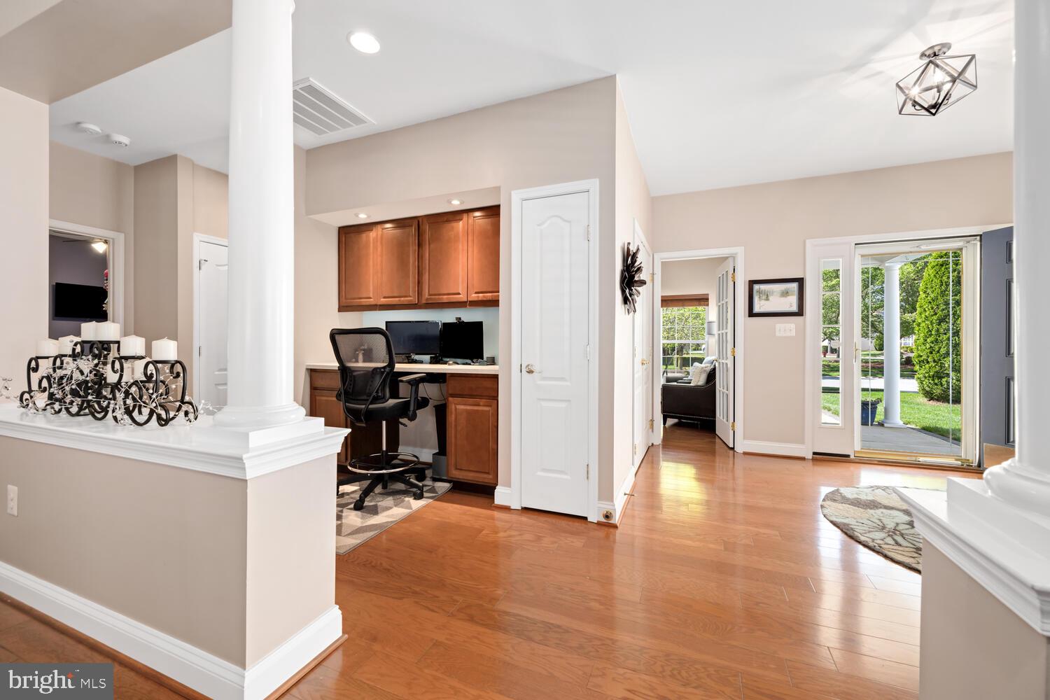 SYMPHONY VILLAGE AT CENTREVILLE - Residential