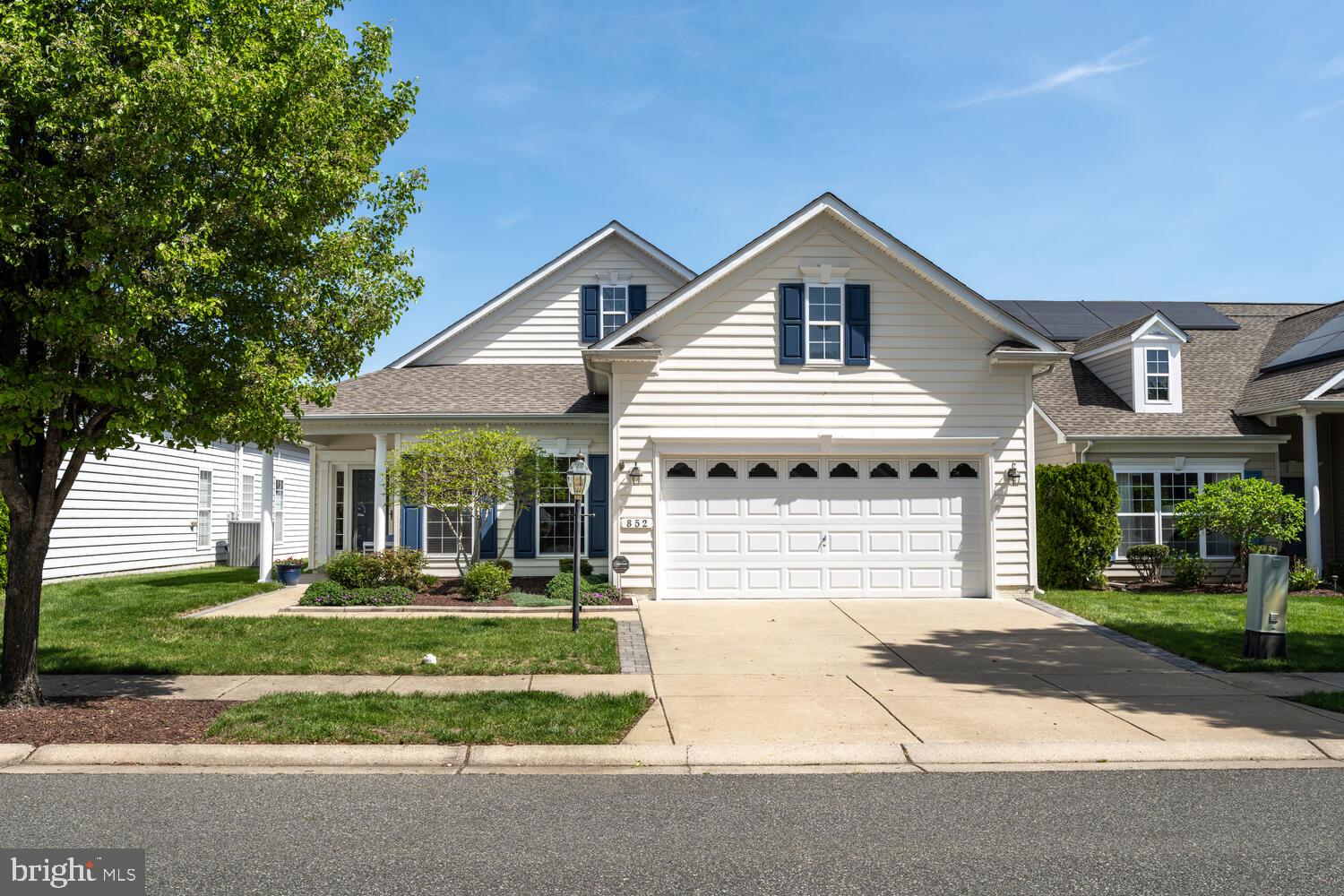 852 HARMONY WAY