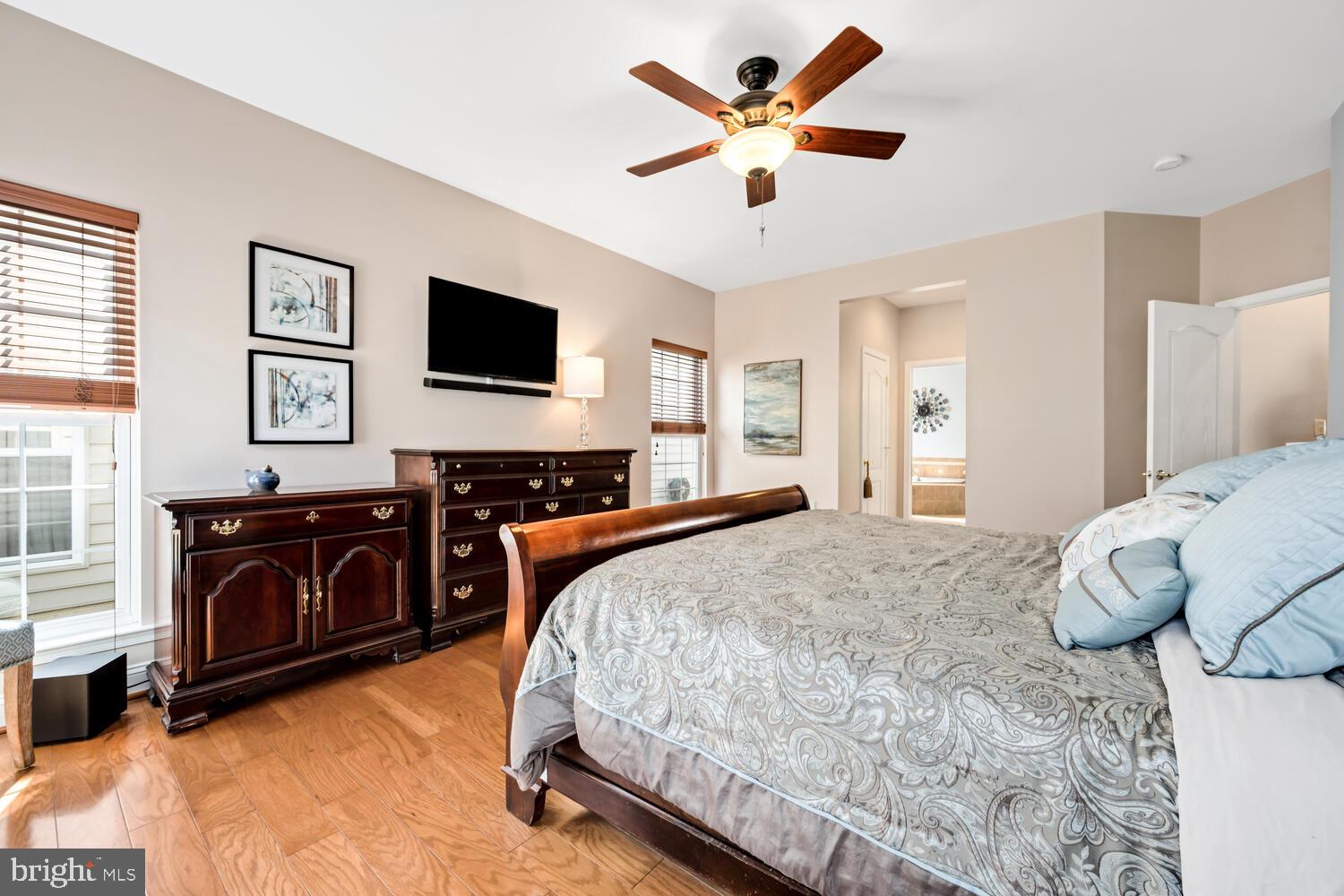 SYMPHONY VILLAGE AT CENTREVILLE - Residential