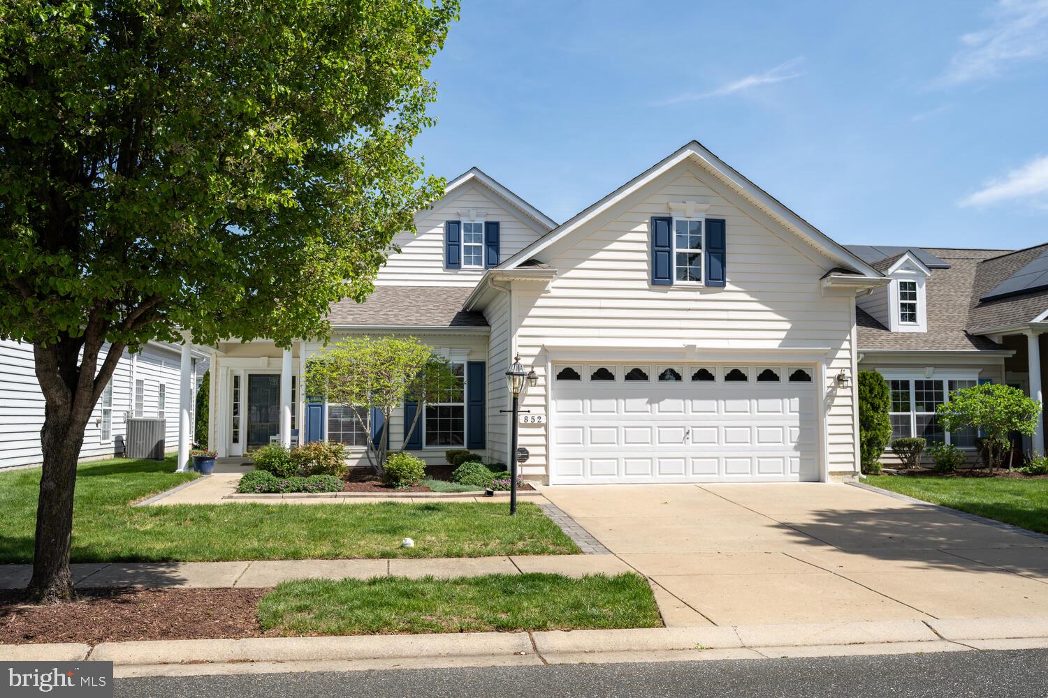 852 HARMONY WAY