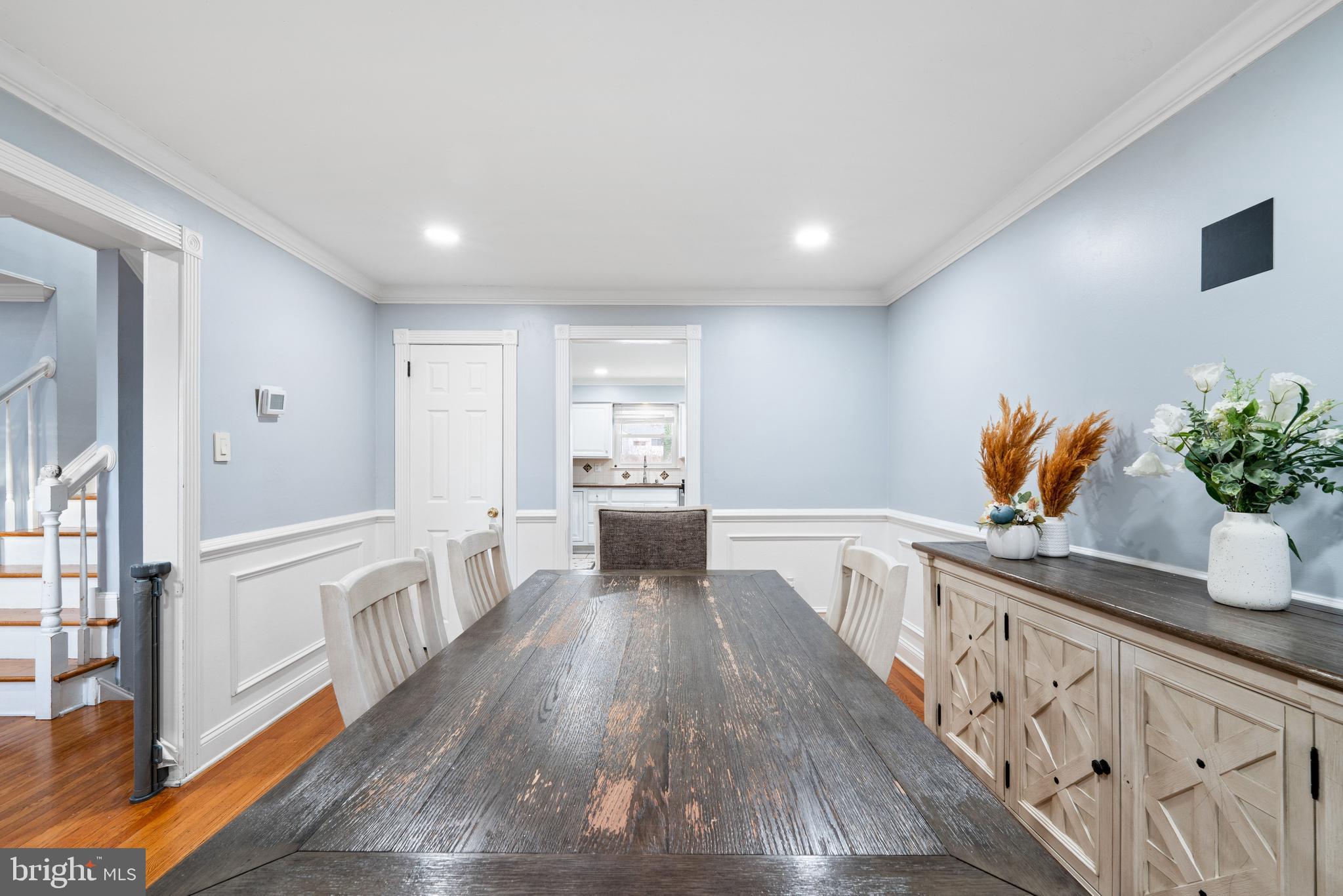 WILLIAMSBURG - Residential