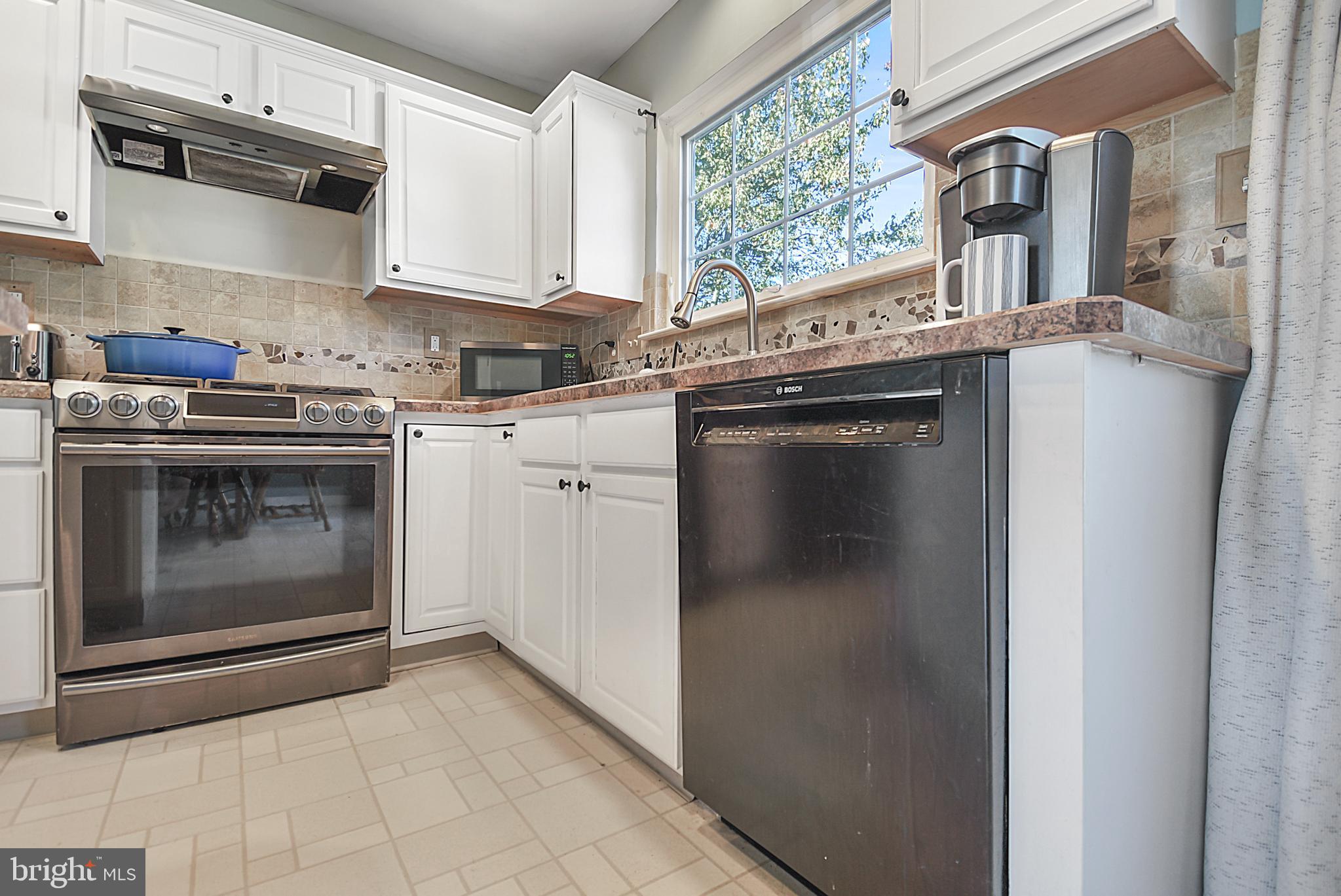 THORNRIDGE - Residential