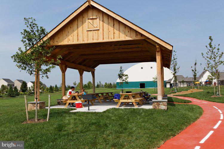 SNOWDEN BRIDGE - Residential