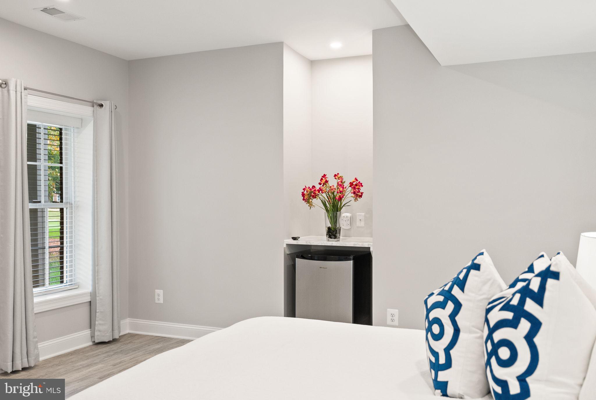 PIEDMONT - Residential