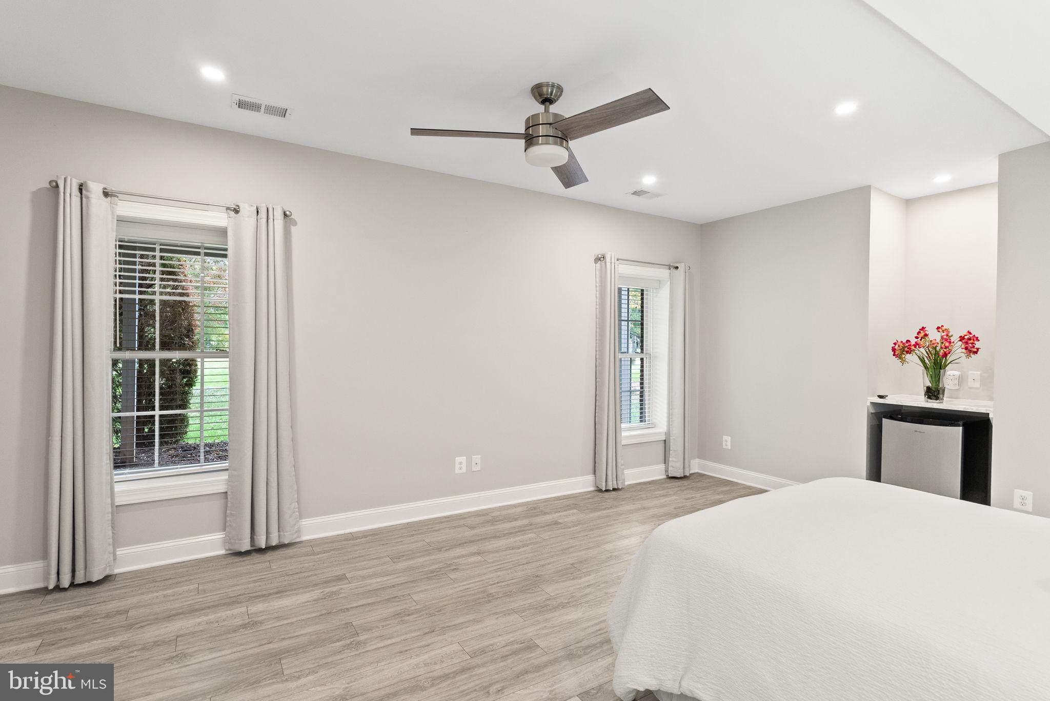 PIEDMONT - Residential