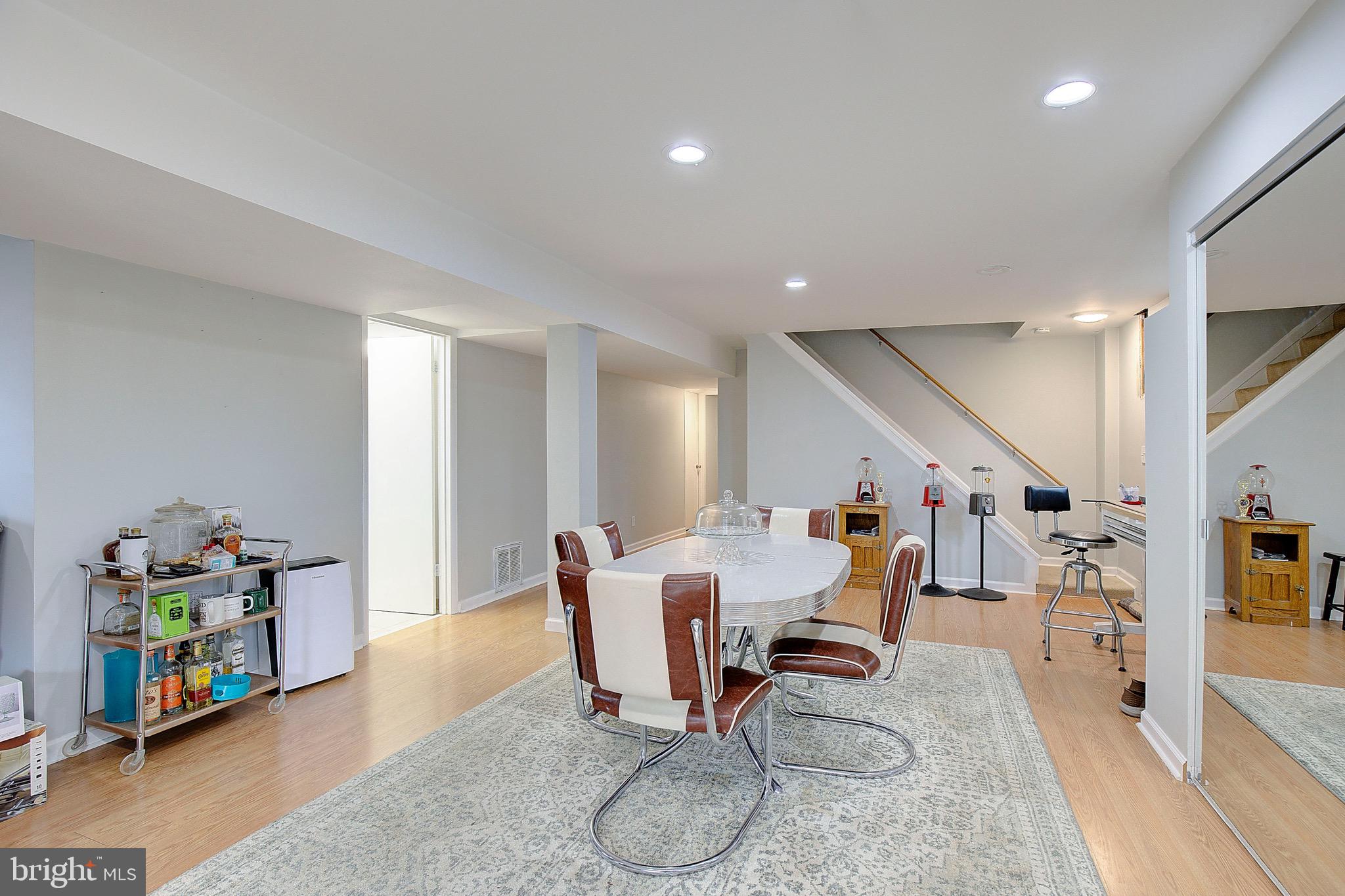 DUNKIRK WOODS - Residential