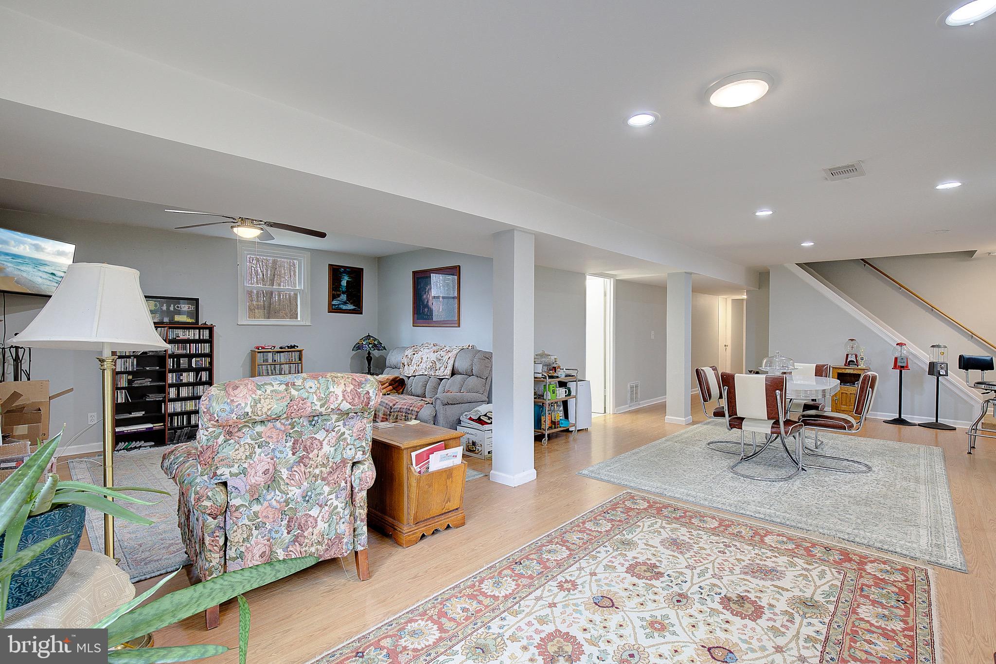 DUNKIRK WOODS - Residential