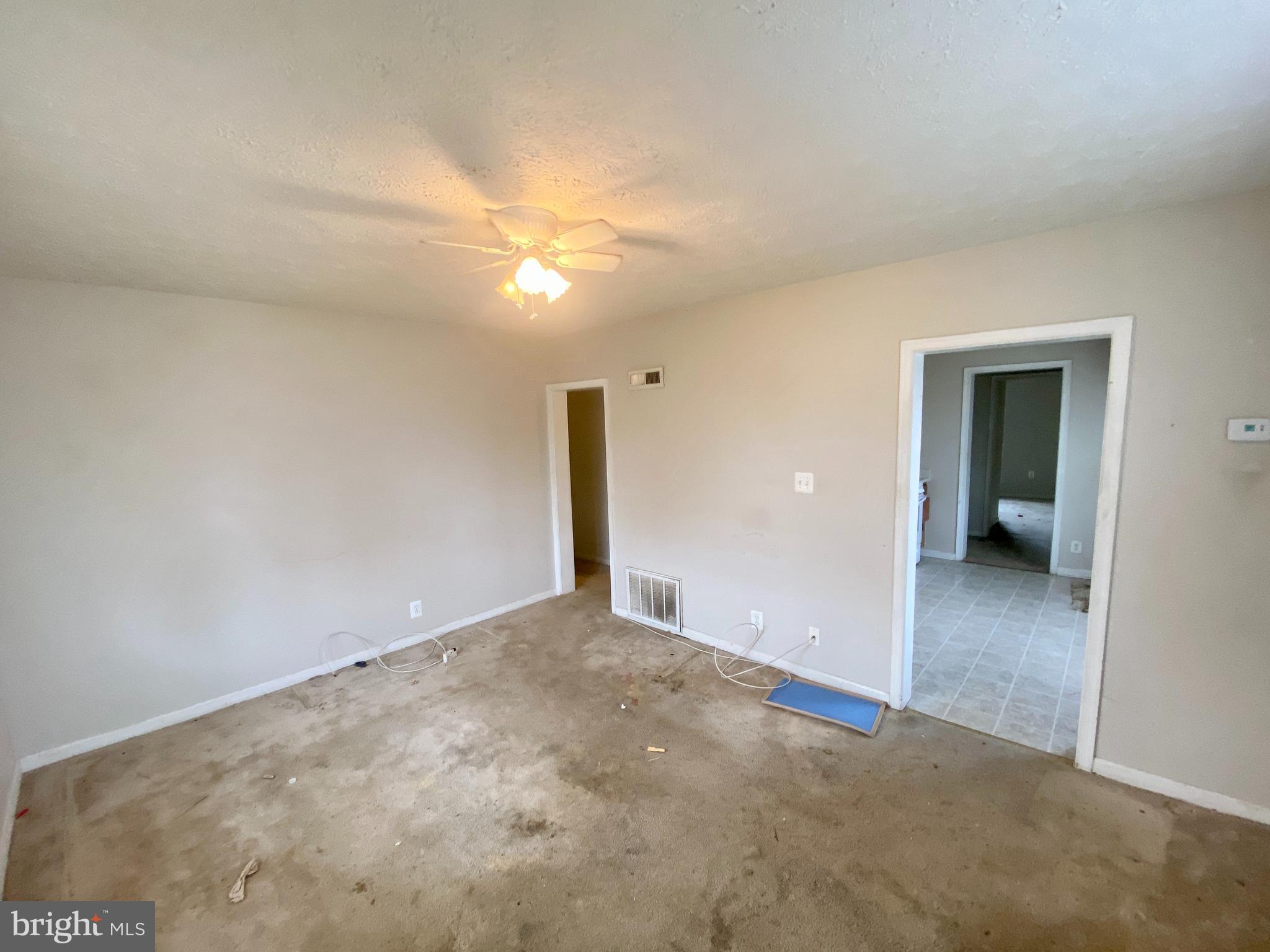 SWAN MEADOWS - Residential