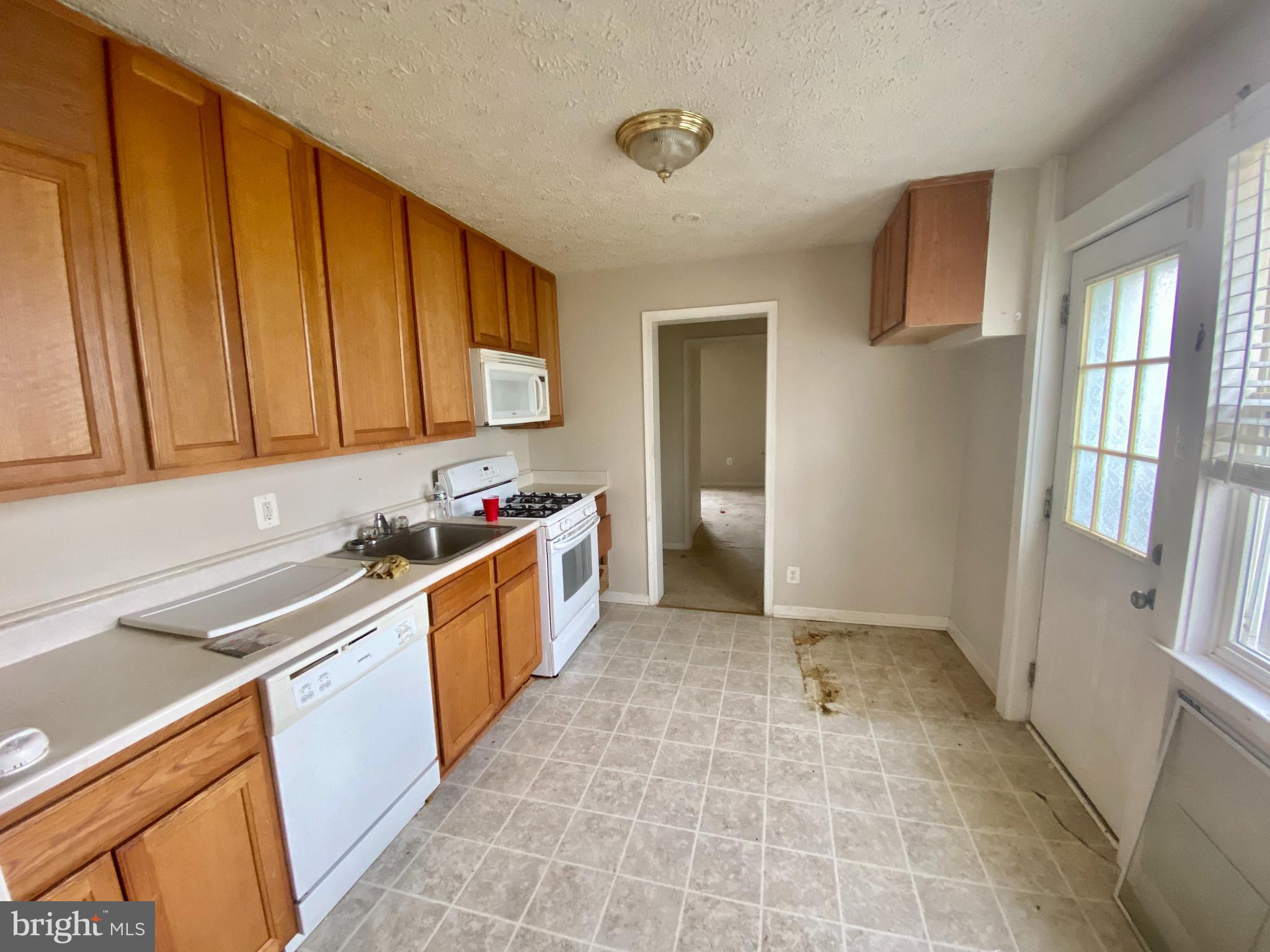 SWAN MEADOWS - Residential