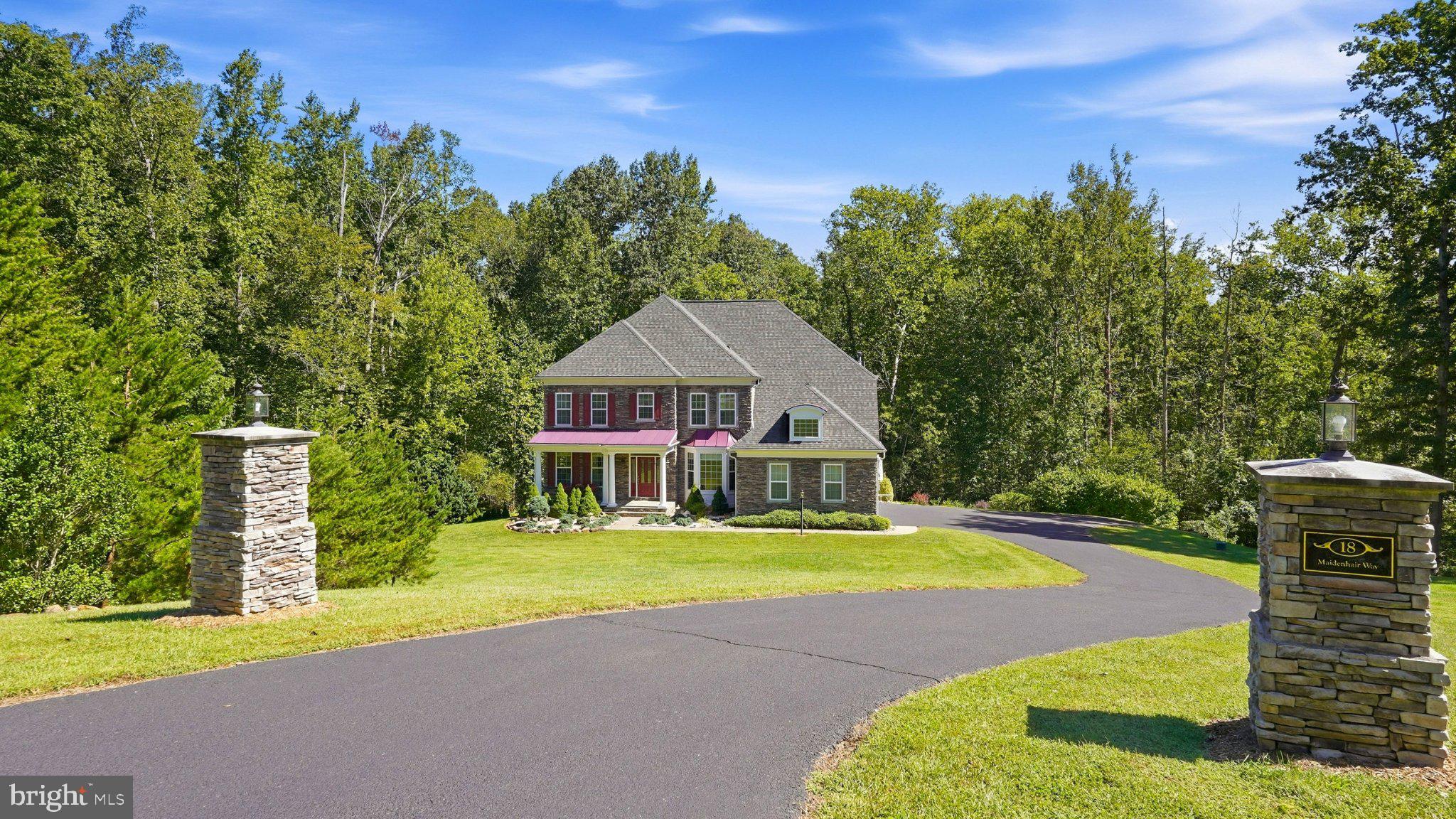 18 MAIDENHAIR WAY