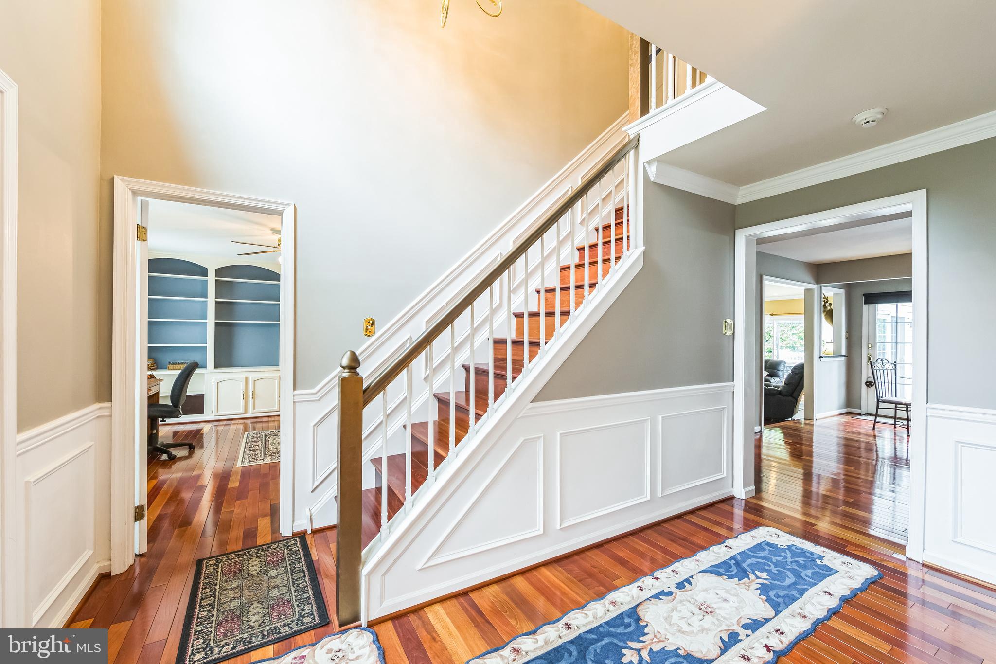 204 HICKORY DRIVE