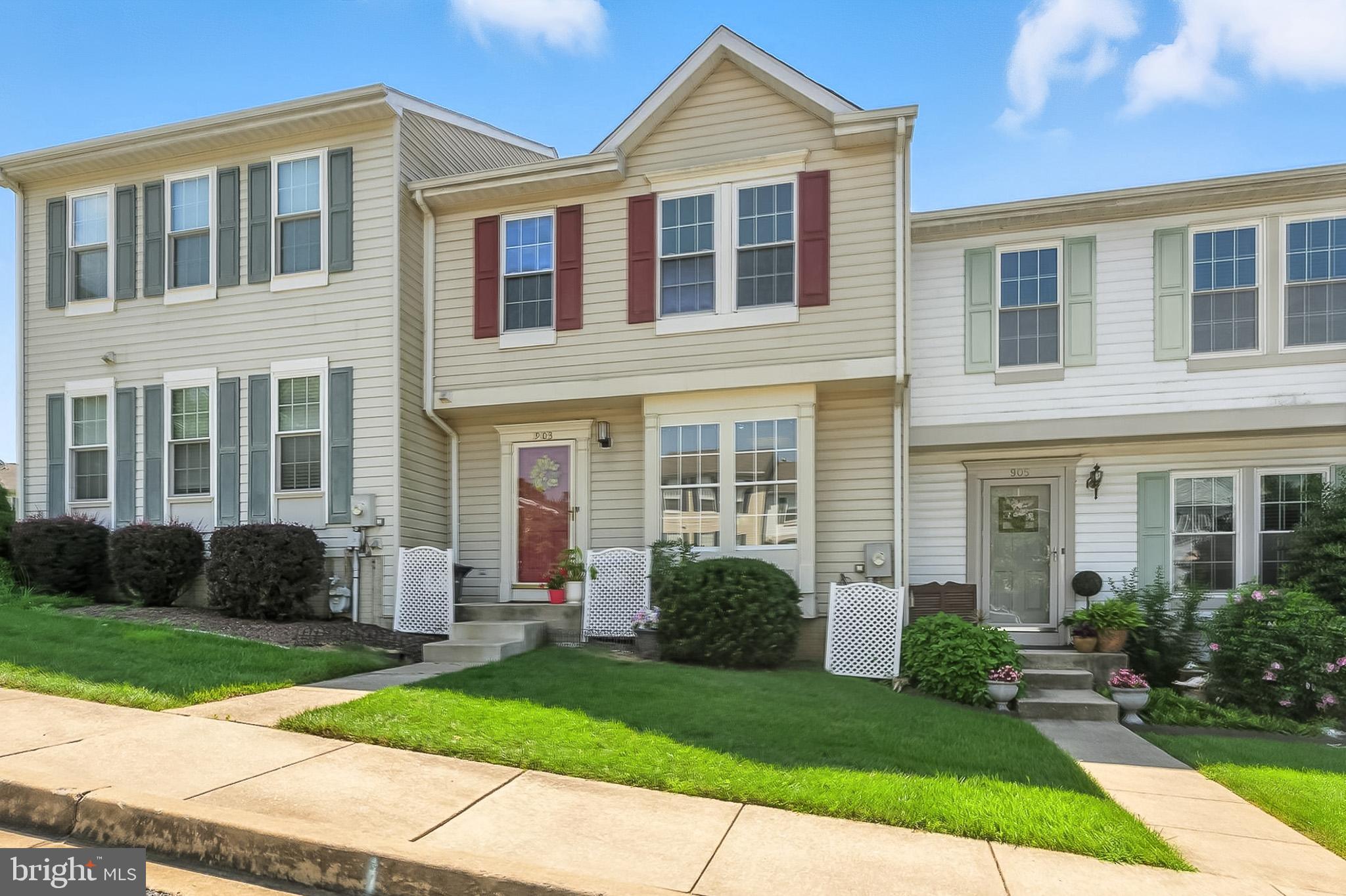 903 GLEN FALLS COURT