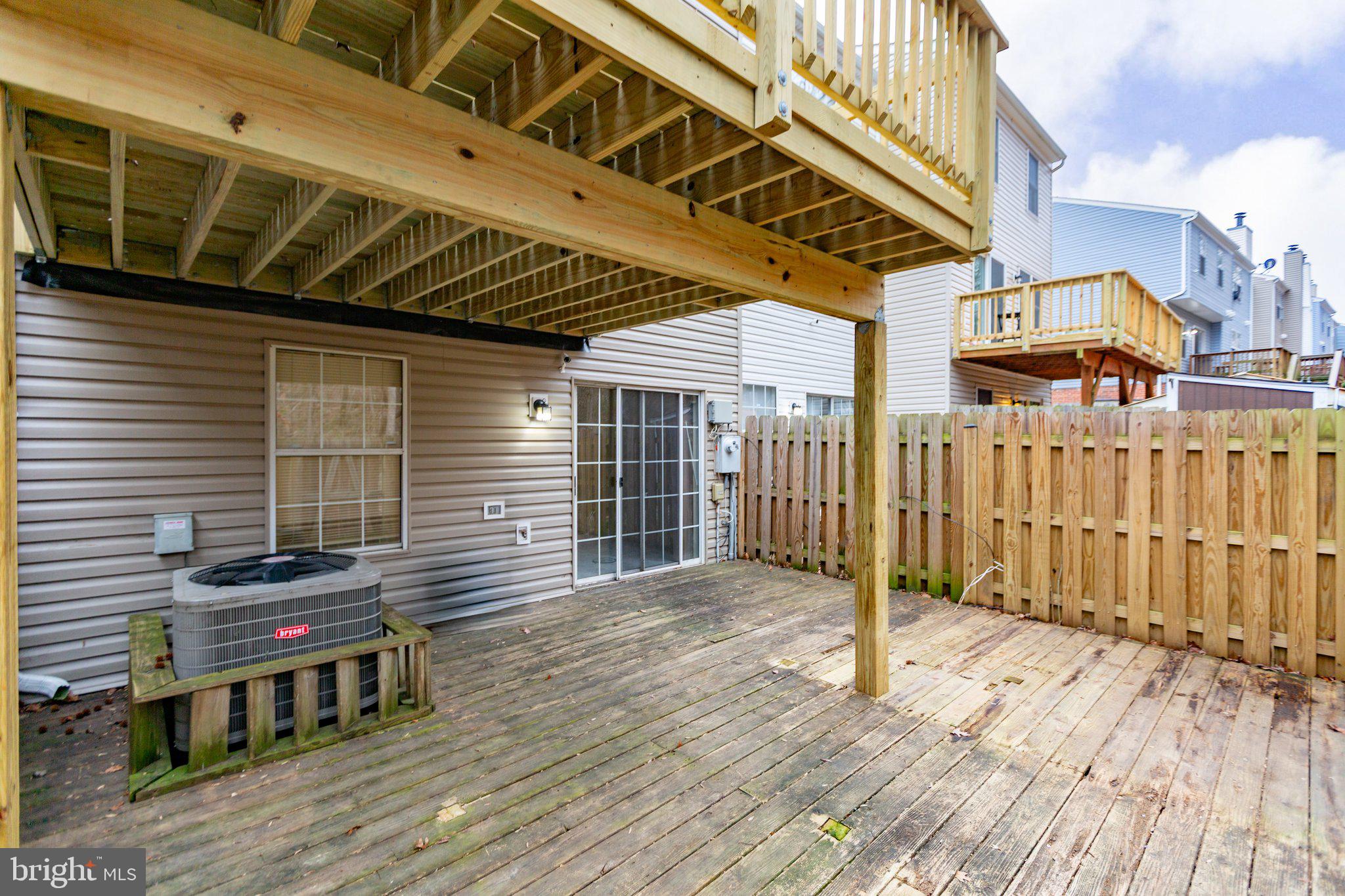 SUNNINGDALE MEADOWS - Residential