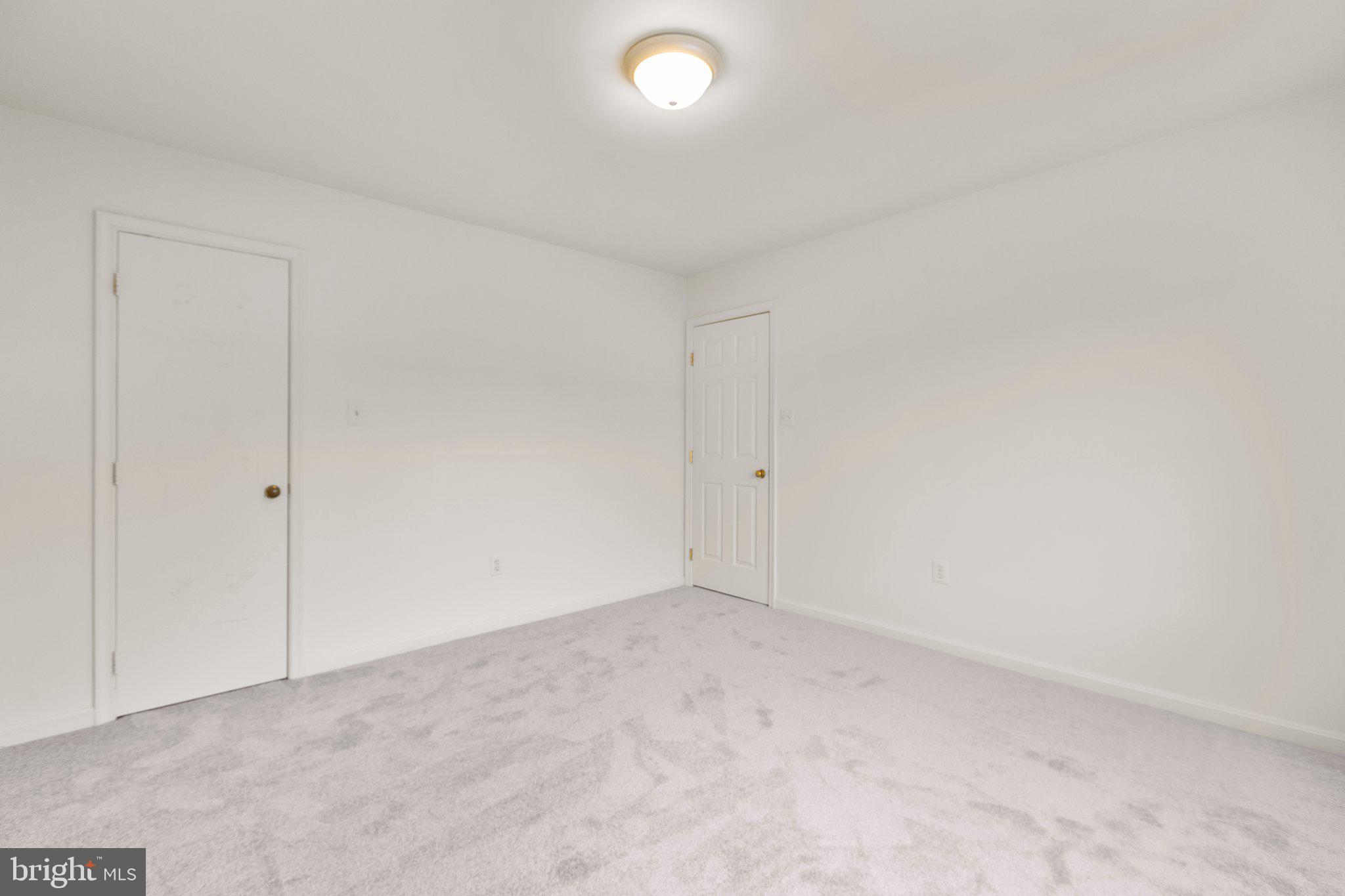 SUNNINGDALE MEADOWS - Residential