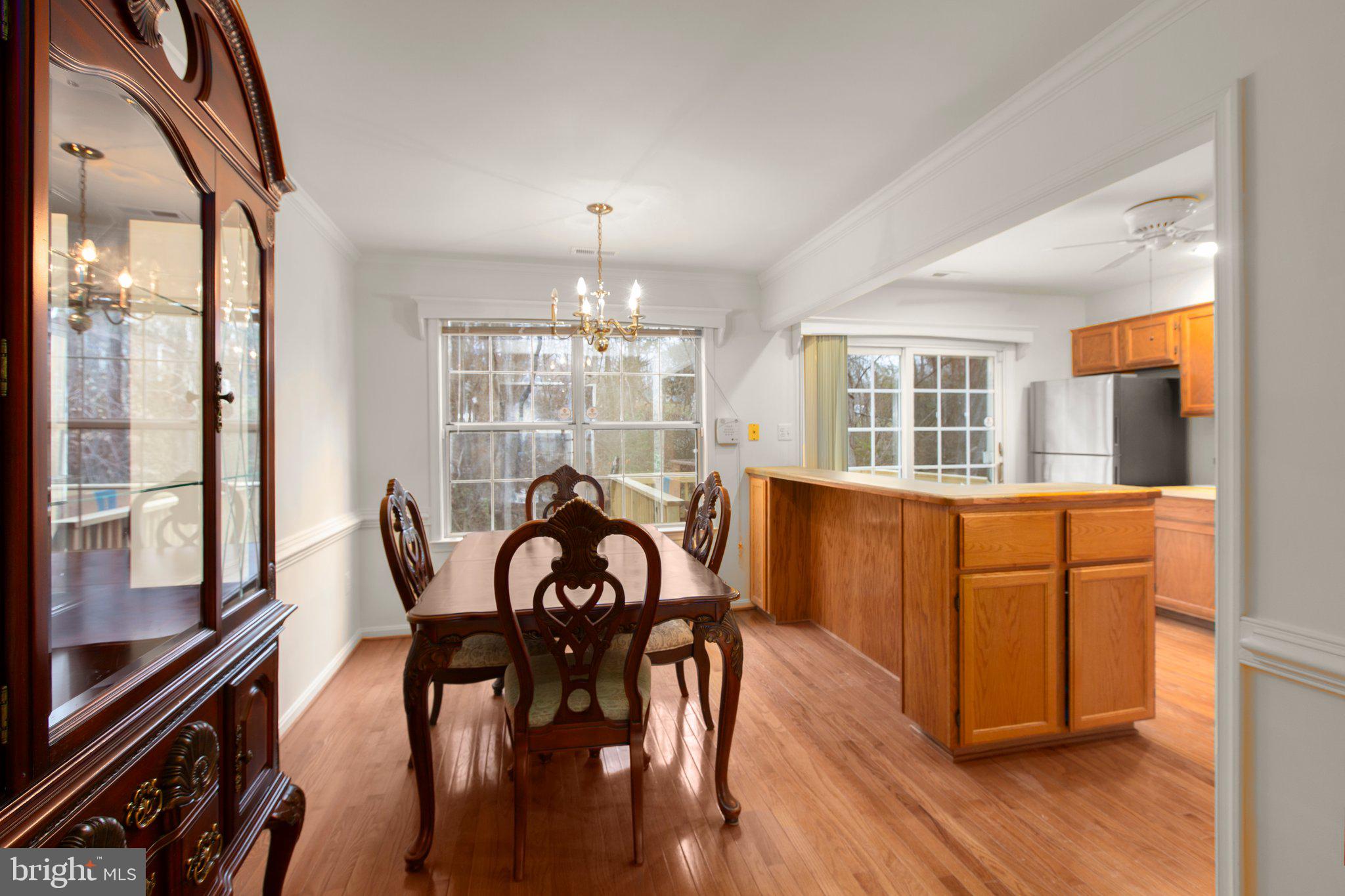 SUNNINGDALE MEADOWS - Residential