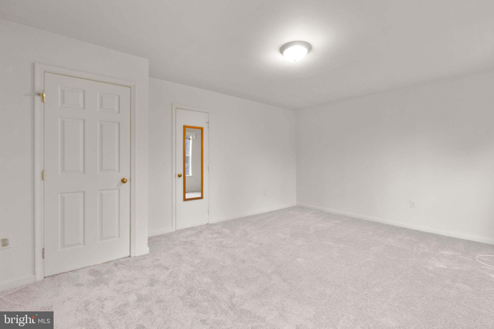 SUNNINGDALE MEADOWS - Residential