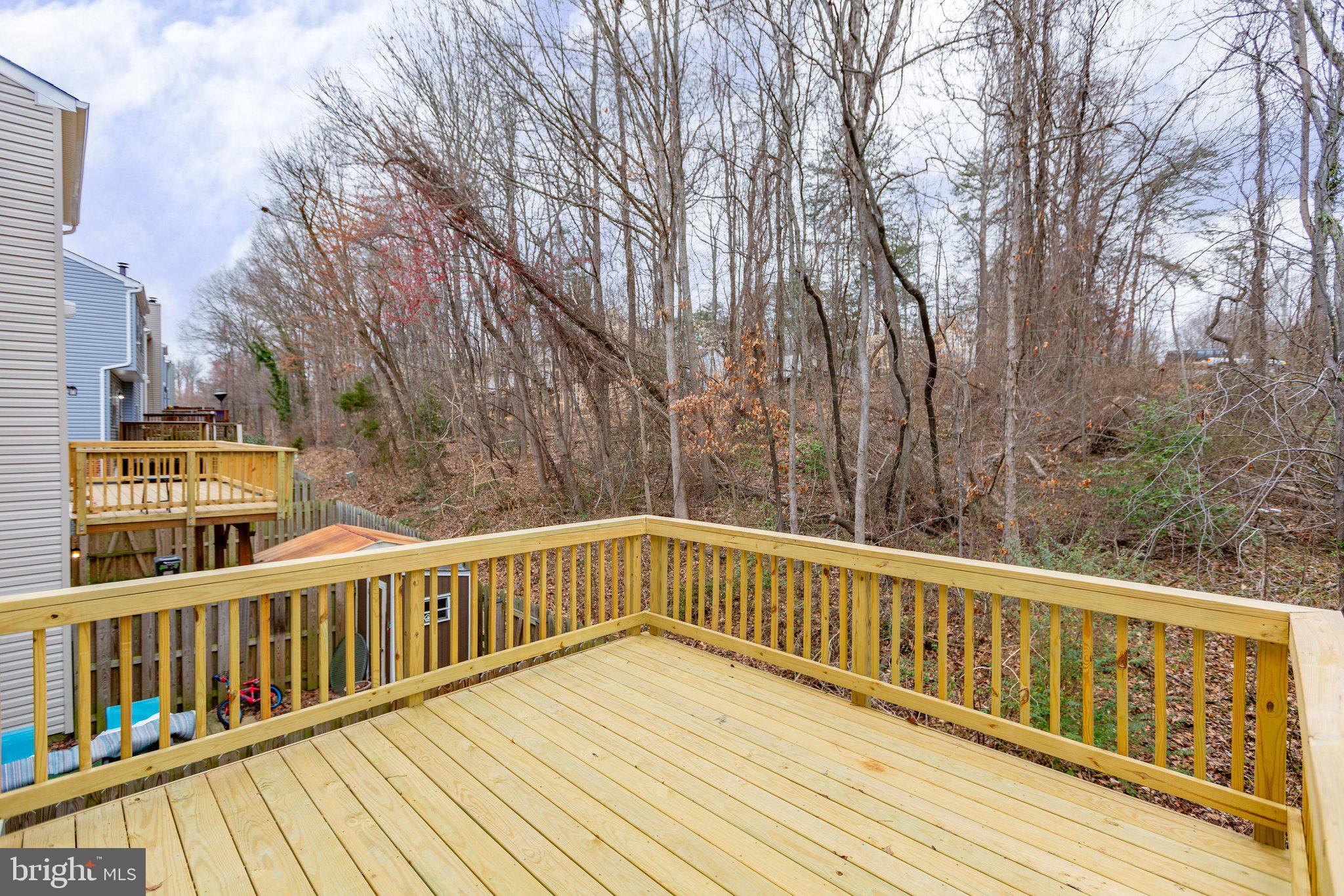 SUNNINGDALE MEADOWS - Residential