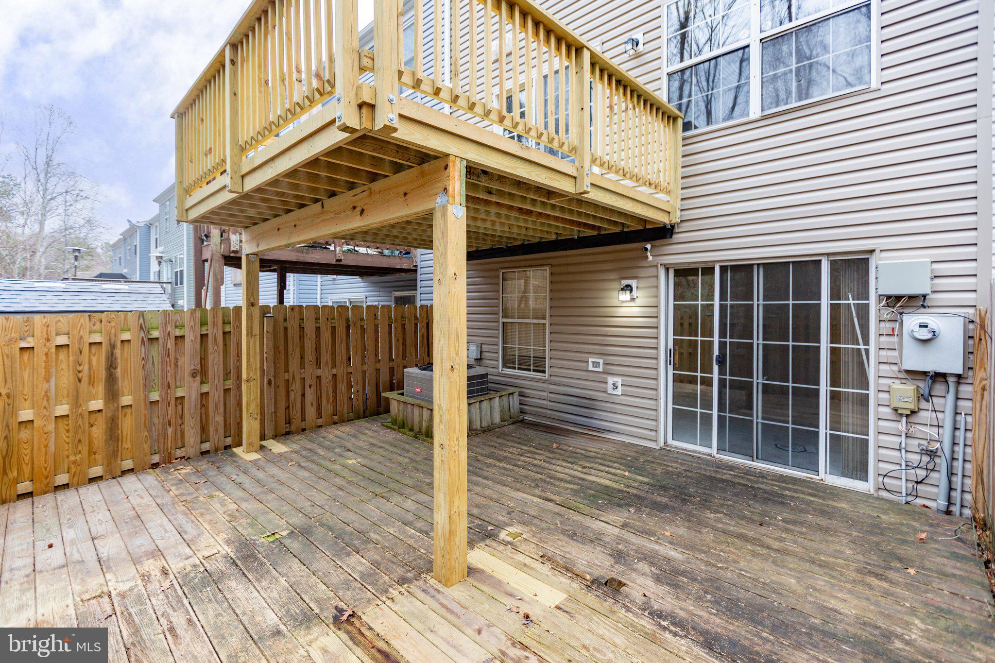 SUNNINGDALE MEADOWS - Residential